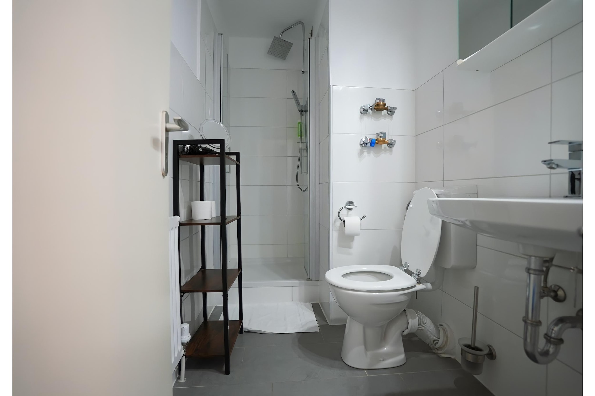 Typ A Basis - Studio Elena C53 - Bathroom
