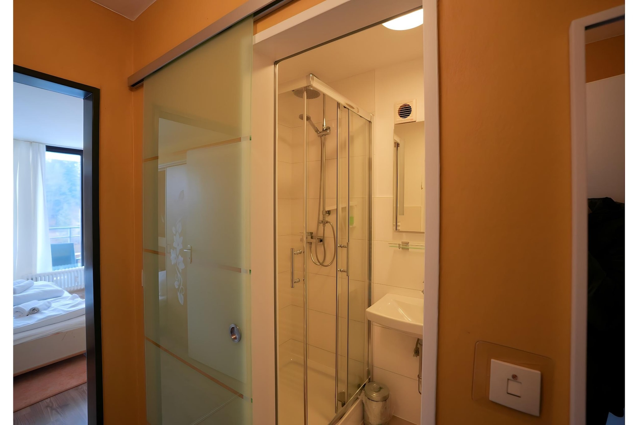 Typ A Basis - Studio Michaela J33 - Bathroom