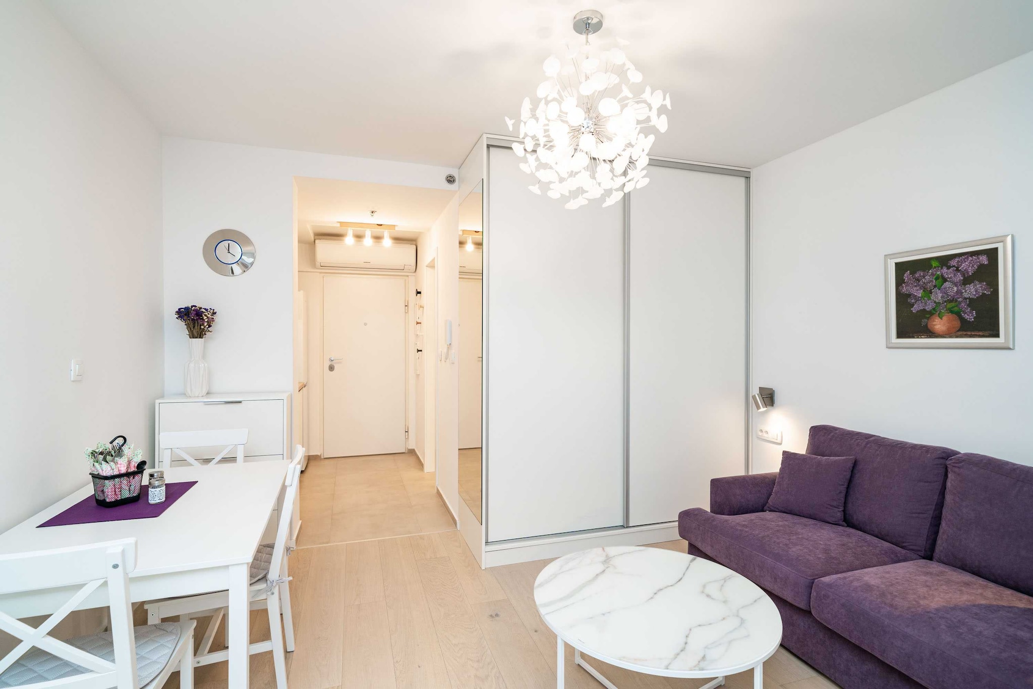 Lenka Apartment - Studio Apartment with Balcony