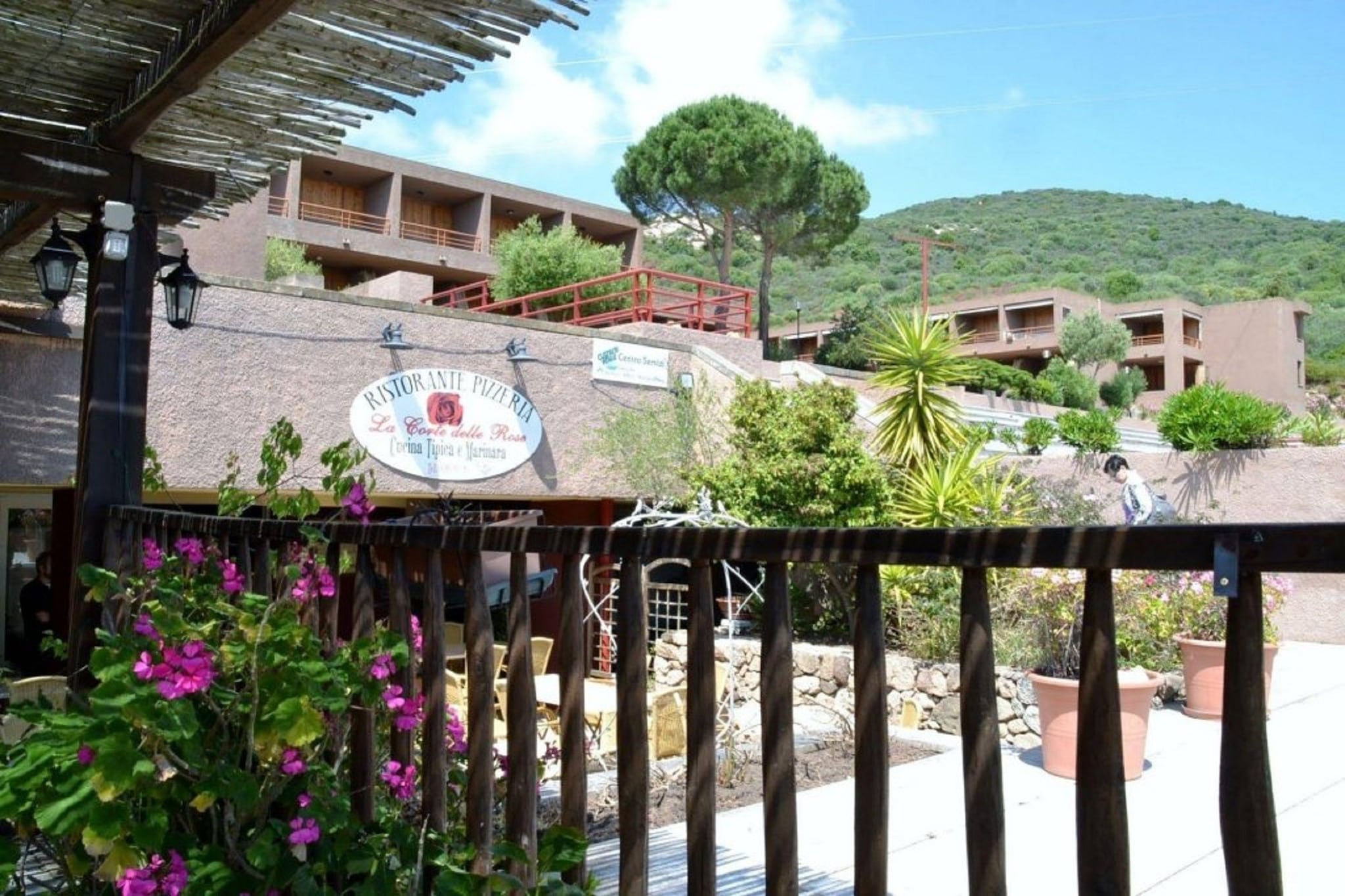 Exterior Summer