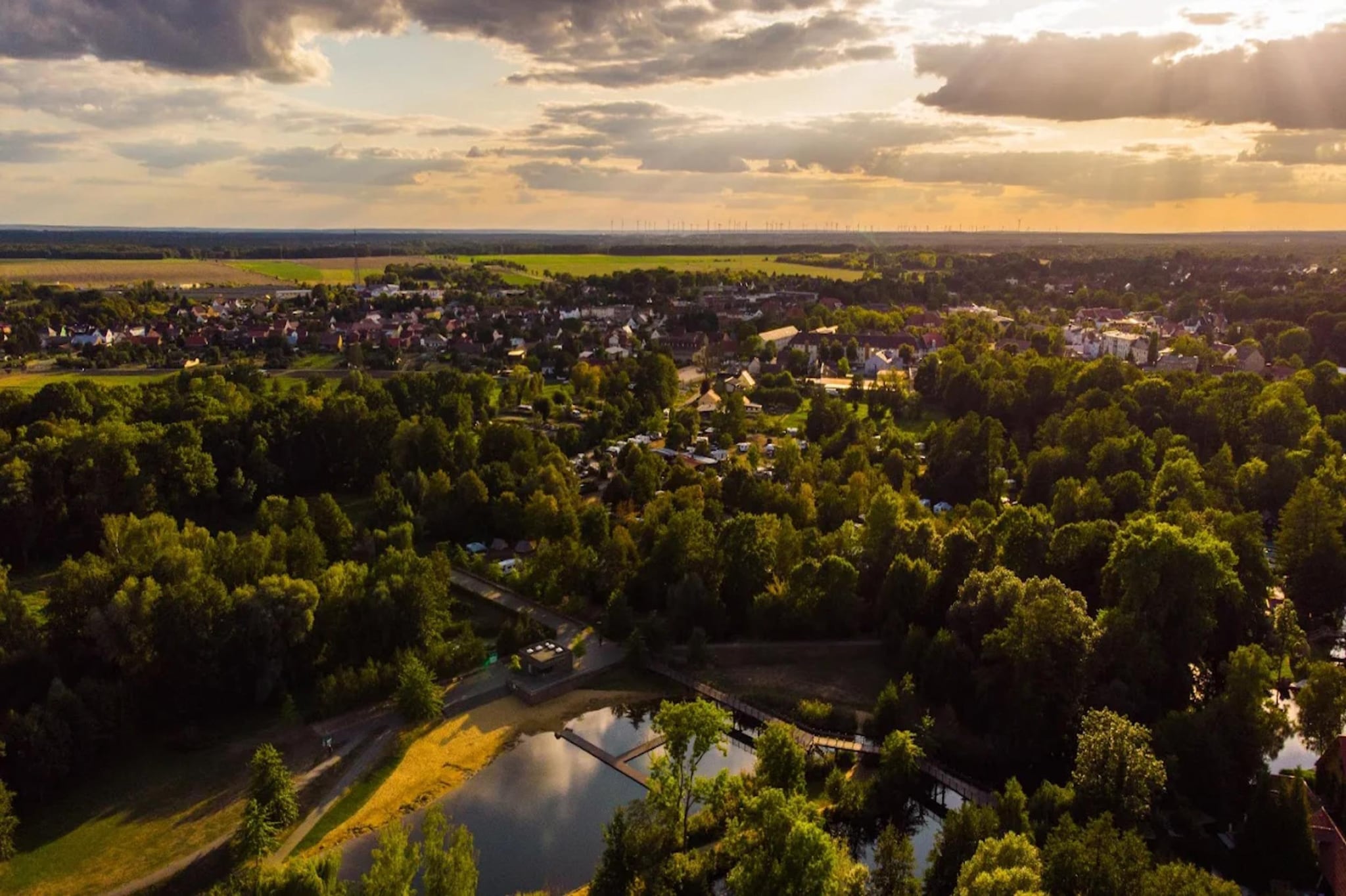 Reihenbungalow an einem Spreearm-Gebieden zomer 5km