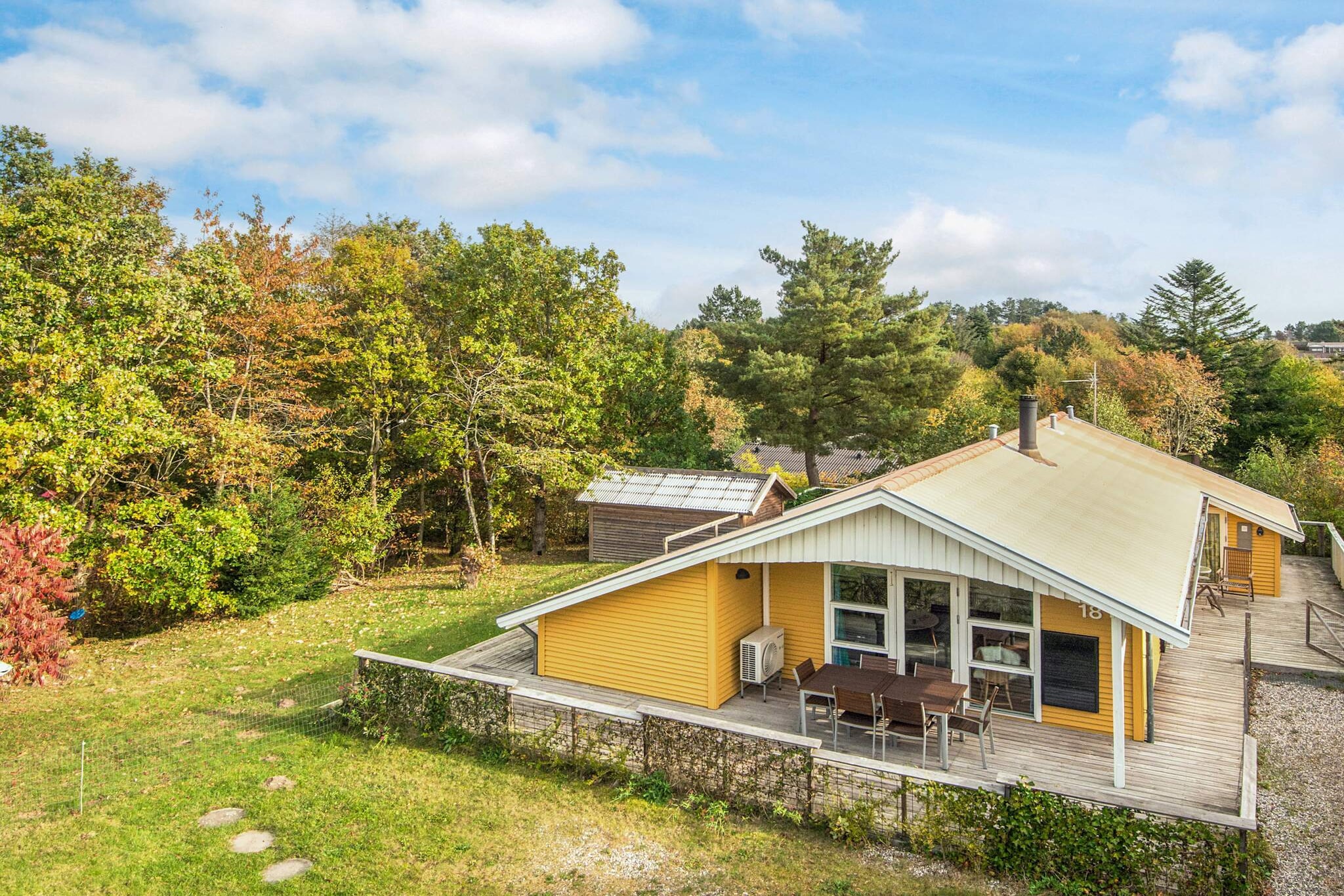 6 Personen Ferienhaus in Knebel-By Traum-Im Freien