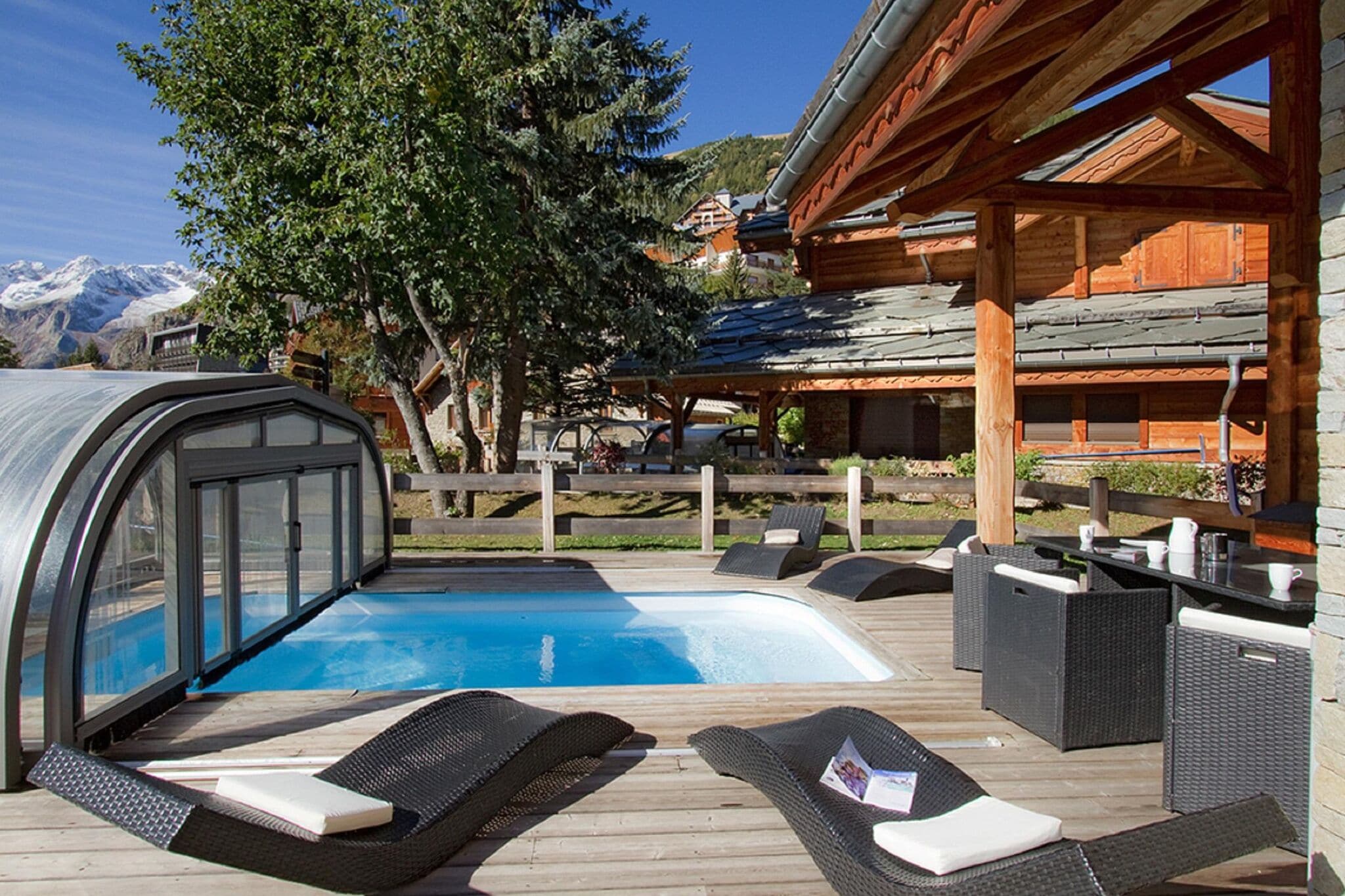 Joli chalet pour 14 personnes avec sauna et piscine aux Deux Alpes