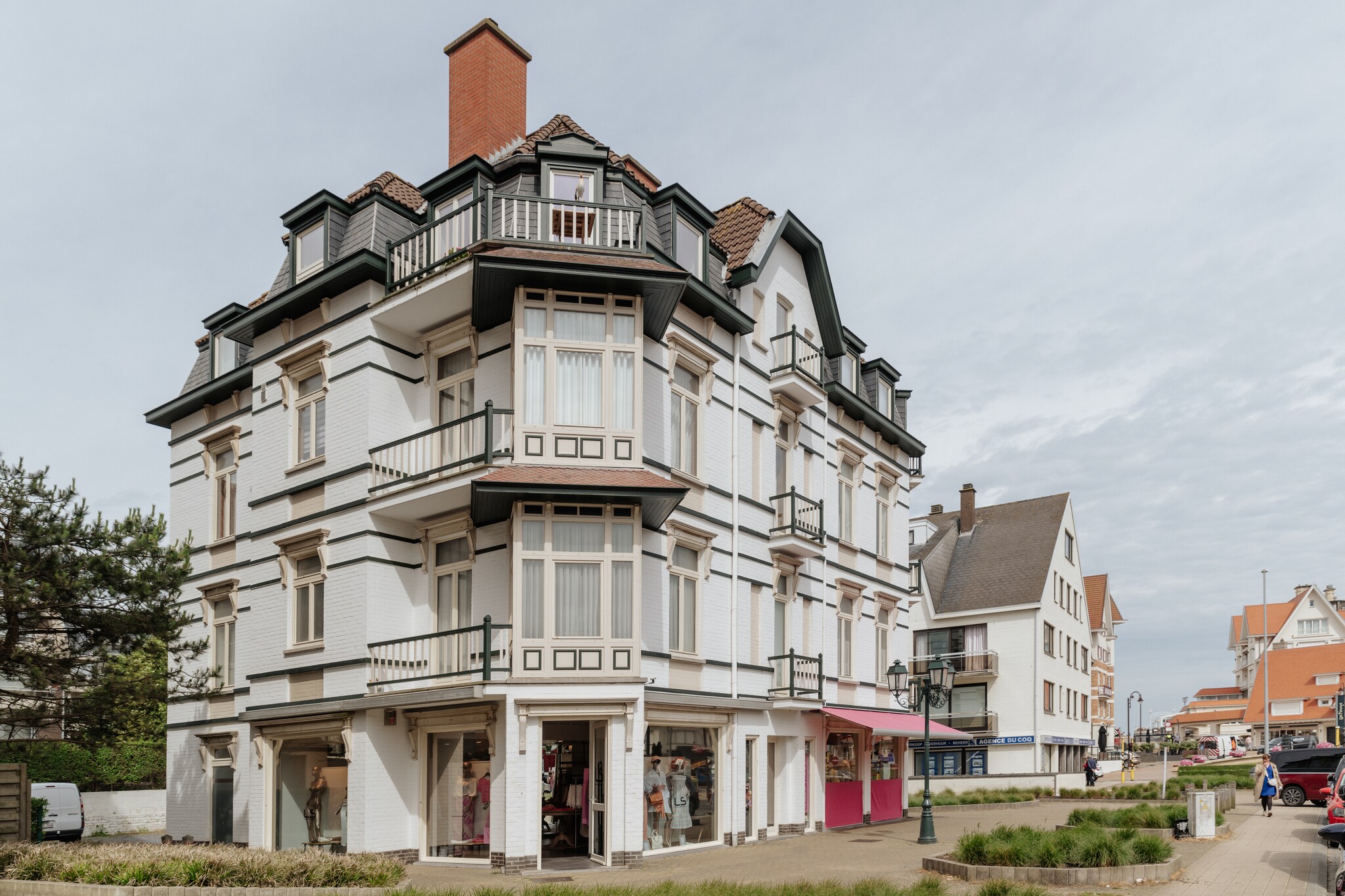 Renovated Flat near Beach