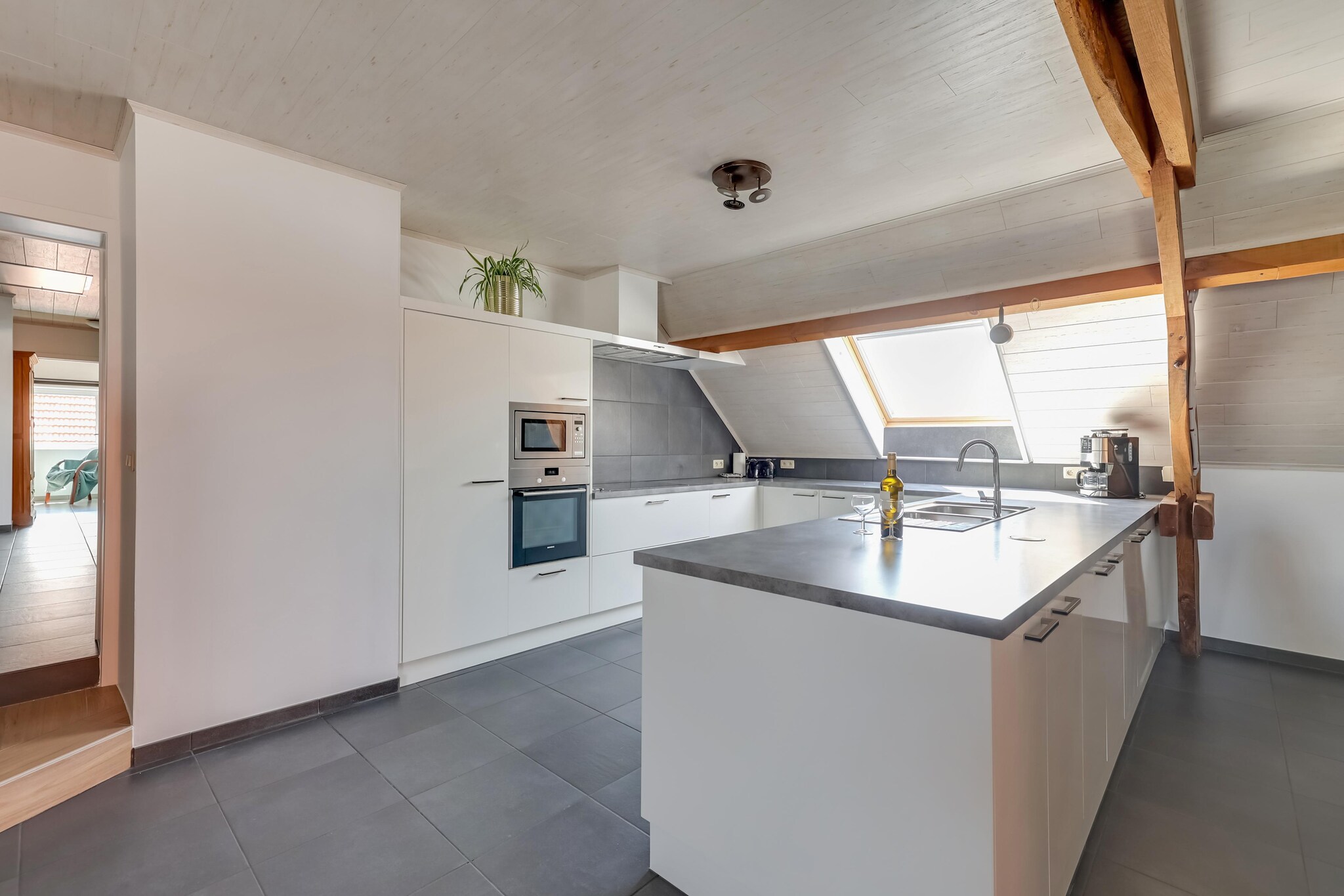 Cottage on sheep farm with gelateria