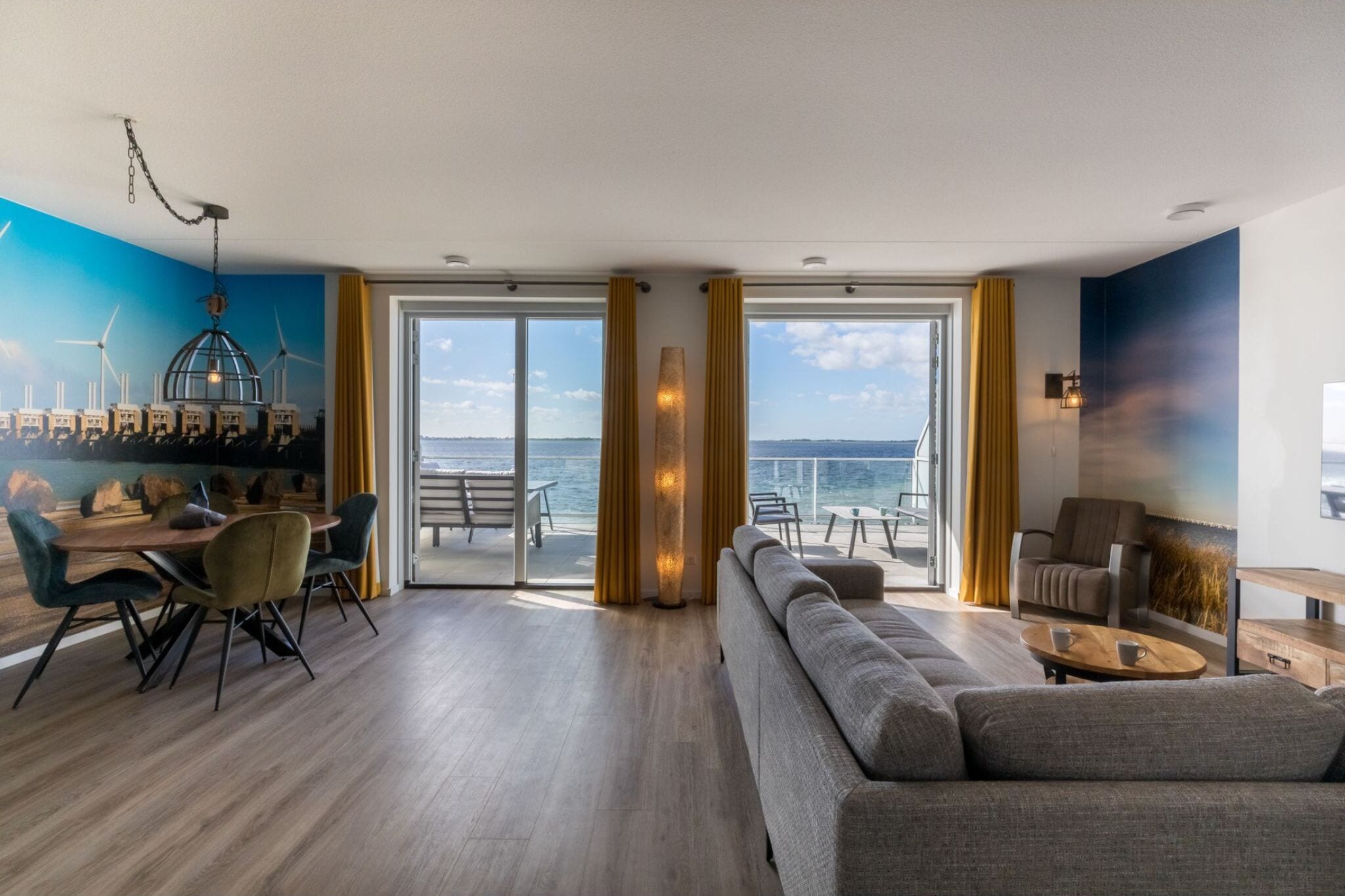 Apartment with Oosterschelde view