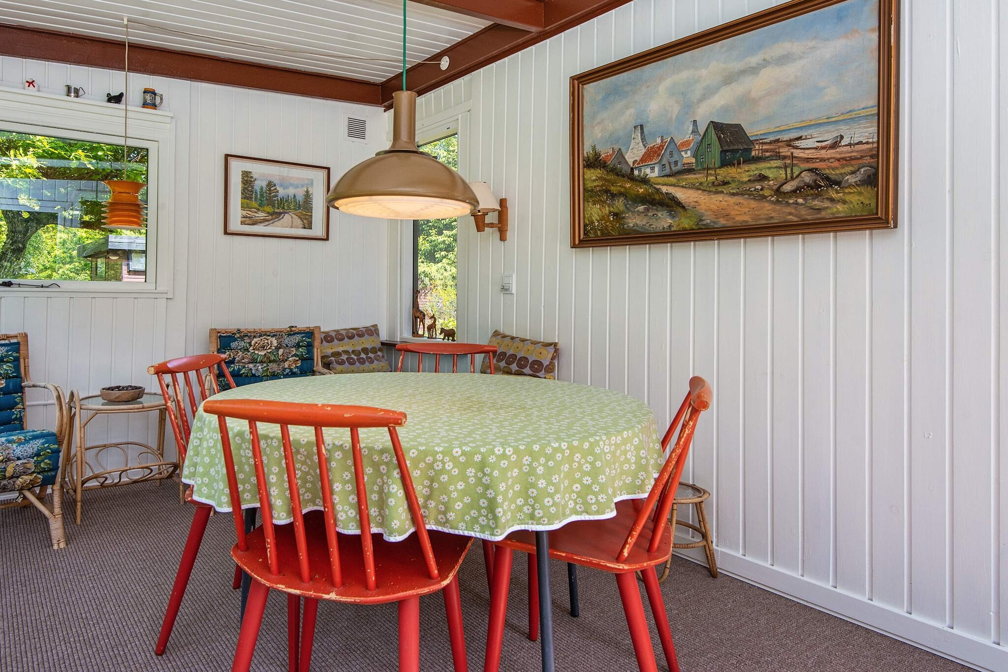 Internet Access DSL, Kitchen(cooker(electric), coffee machine, microwave, freezer(60-99L), fridge-freezer), Living/bed room(TV, DVD player), bedroom(2x bunk bed), bedroom(double bed), bedroom(2x bunk bed), bathroom(washbasin, shower, washing machine), bathroom(washbasin, toilet), terrace, garden furniture, air to air heatpump