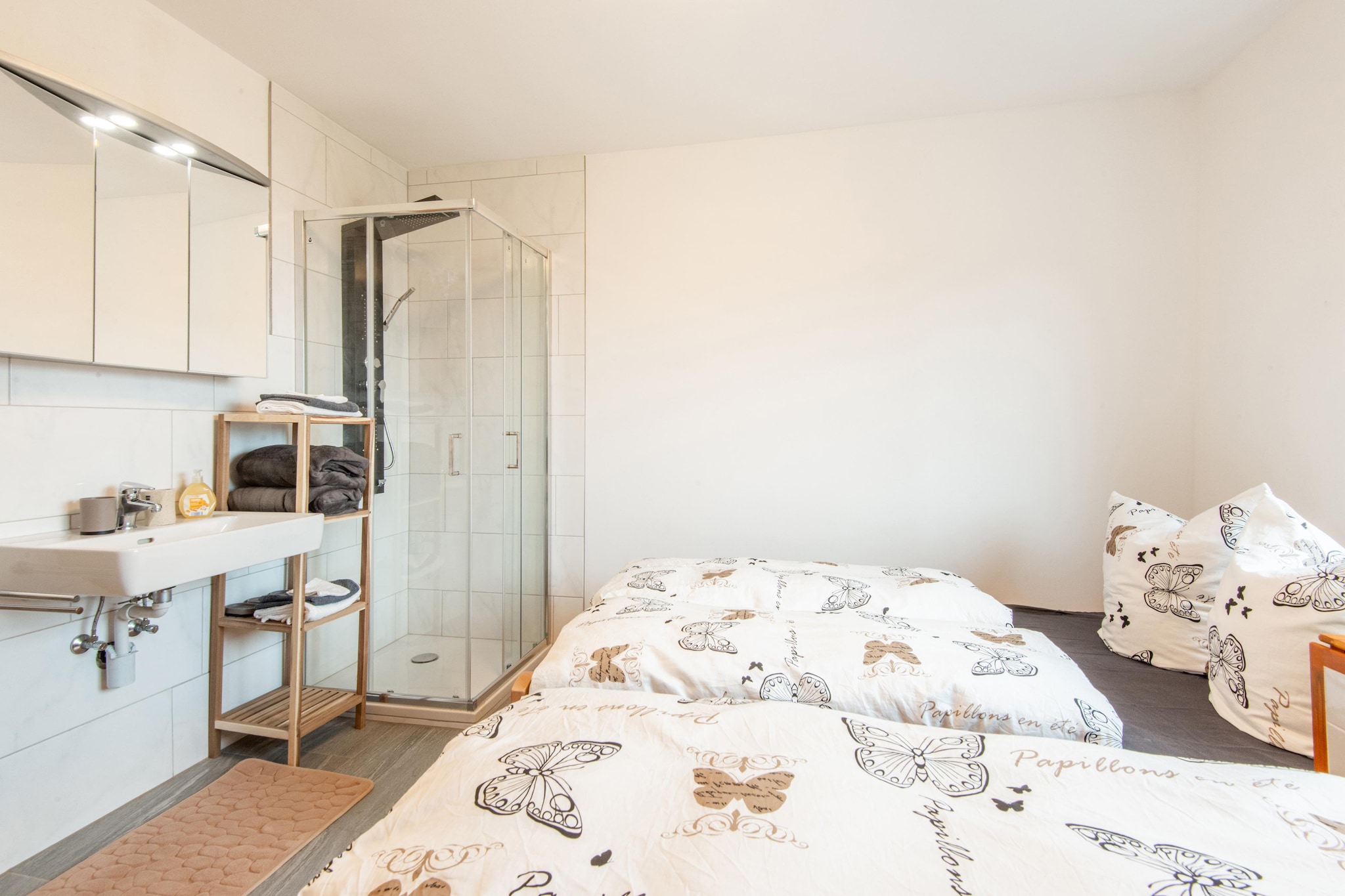 Bed Room
