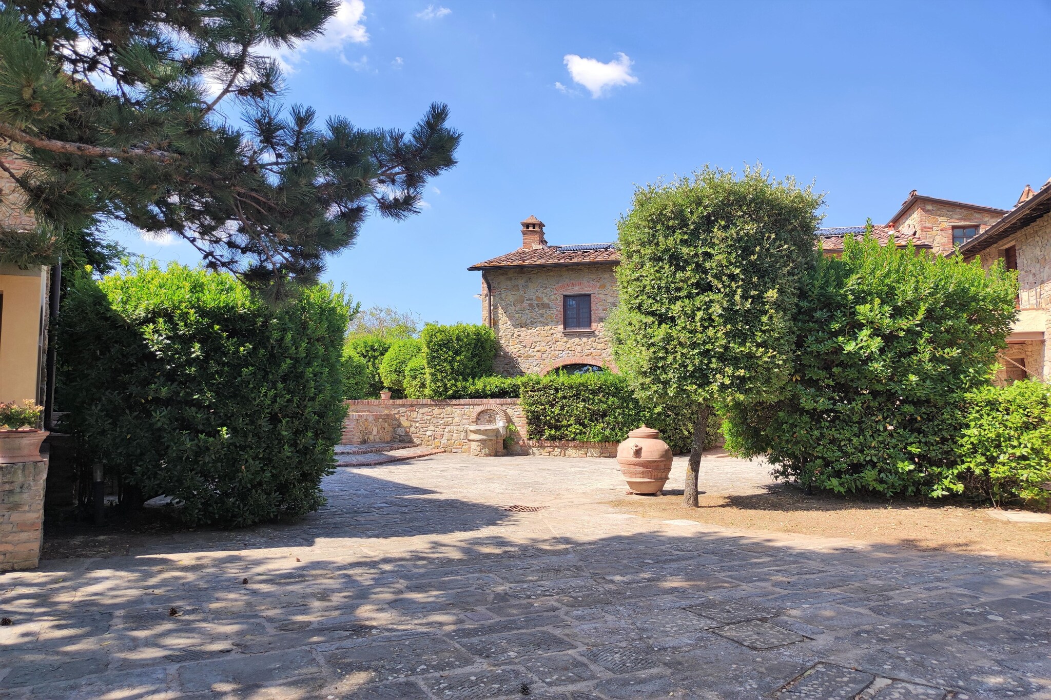 Exterior Summer