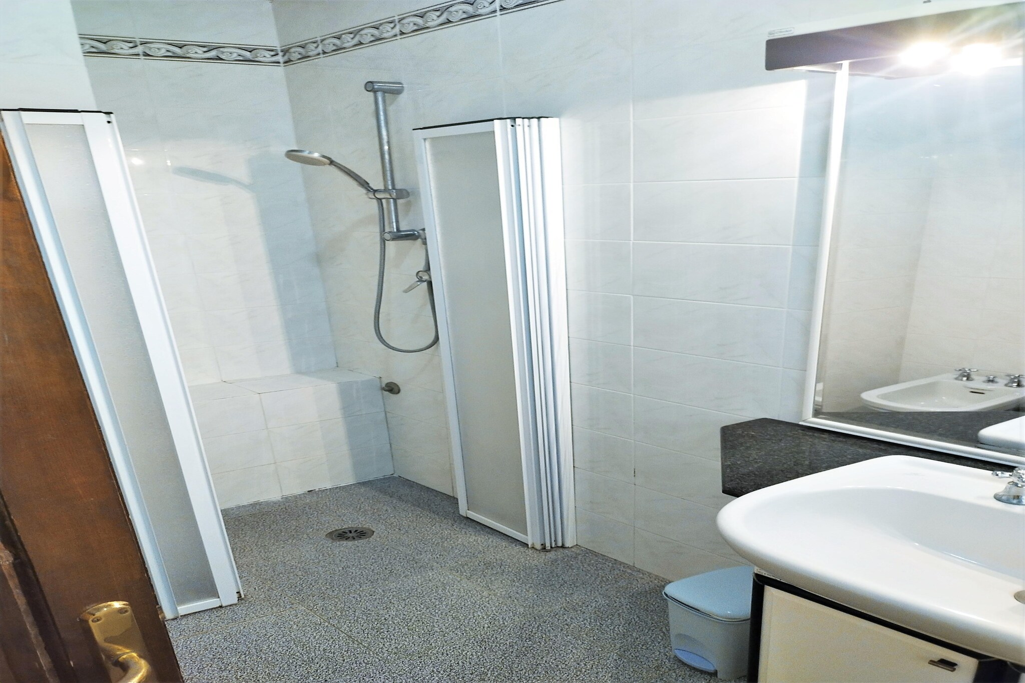 Bath Room