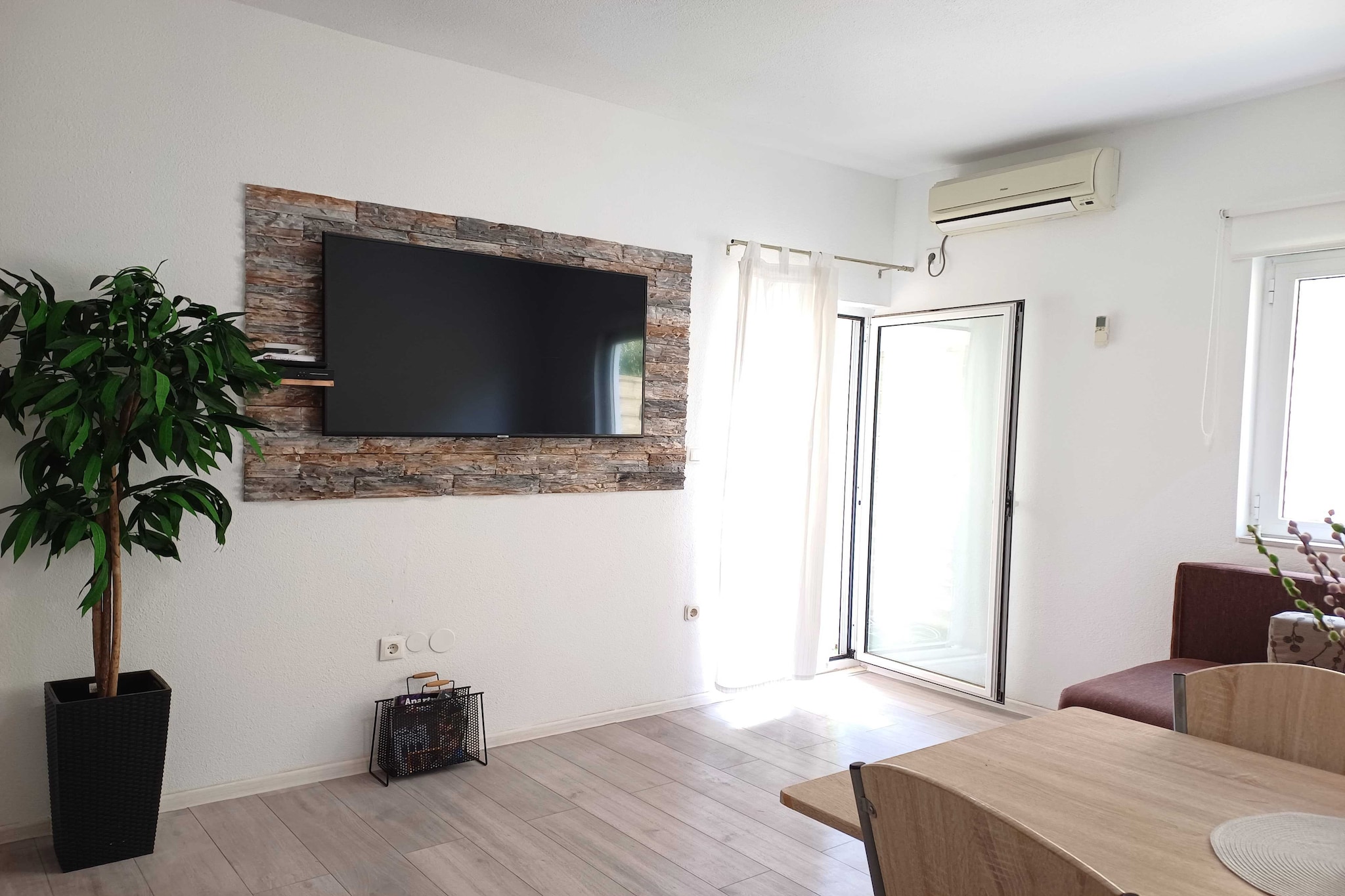 Apartments Sun & Sea - One Bedroom Apartment with Terrace (A1)