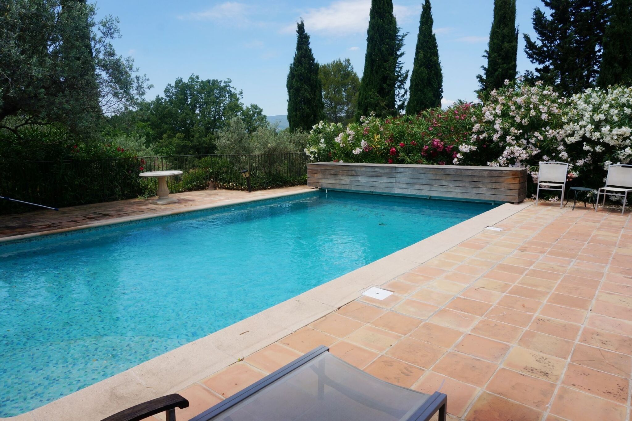 Belle maison de vacances à Draguignan avec piscine privée