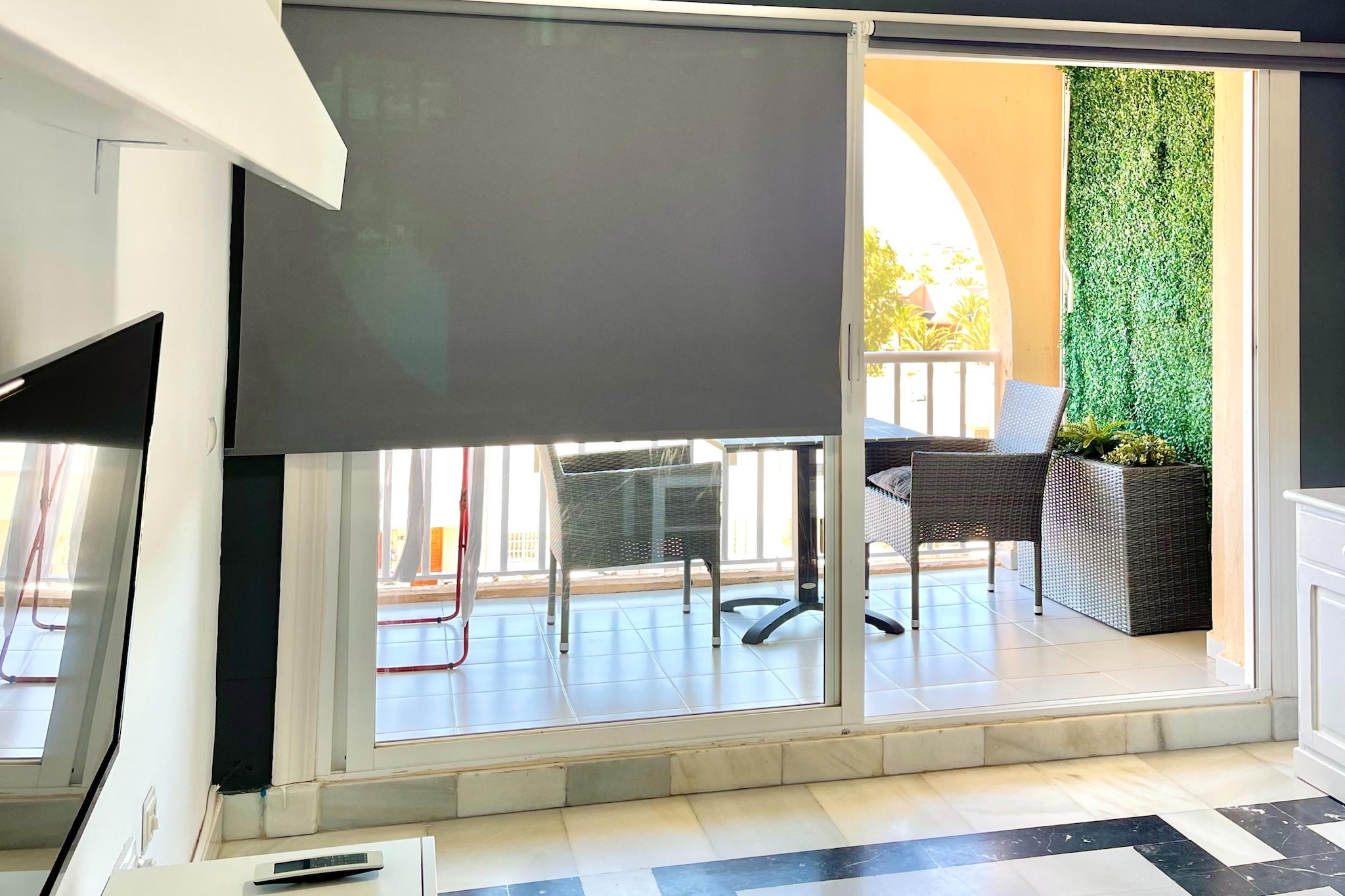 Residencial Hibiscus 408-Woonkamer