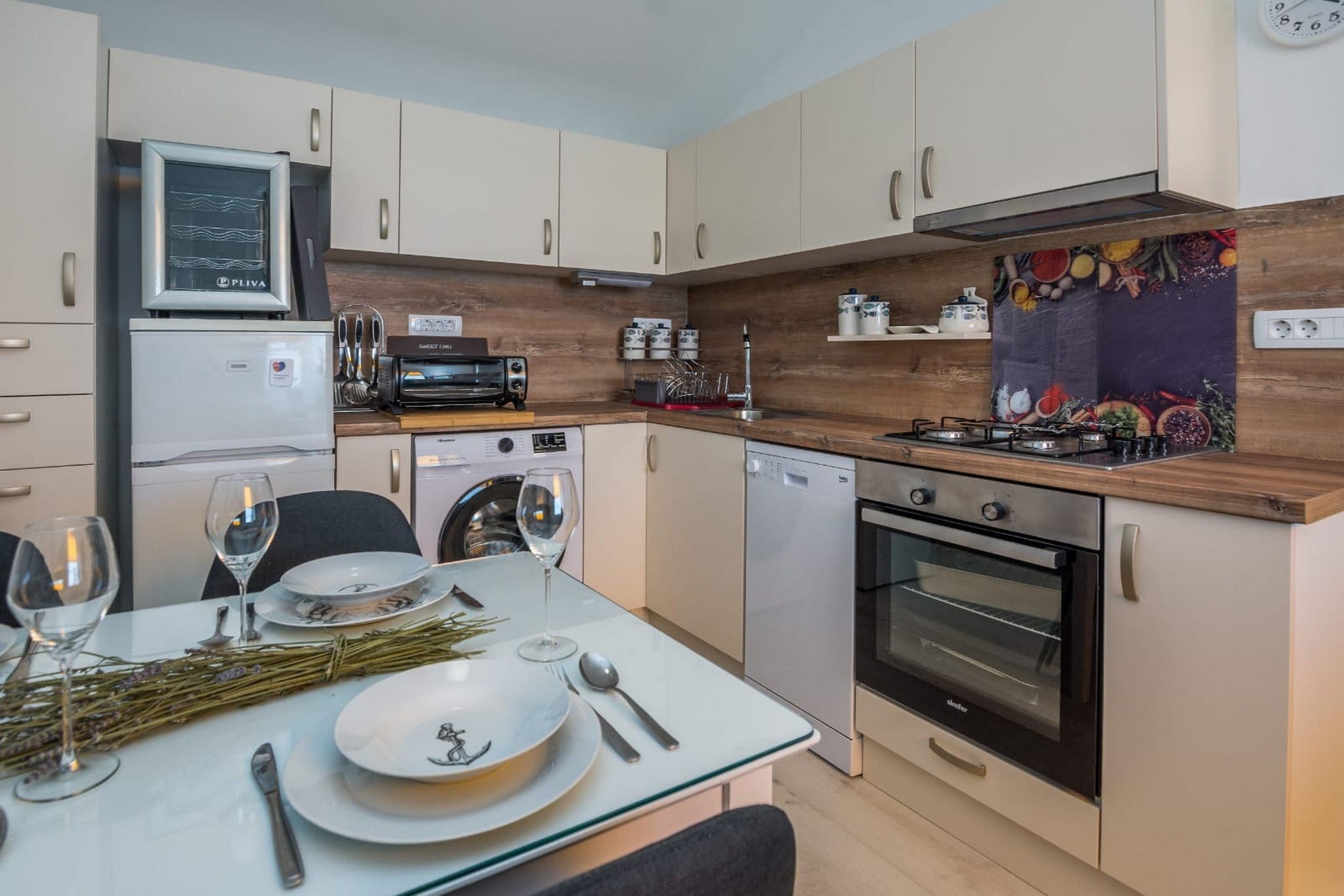 Apartments Sea Eyes - Two Bedroom Apartment with Balcony and Sea View (Kat)