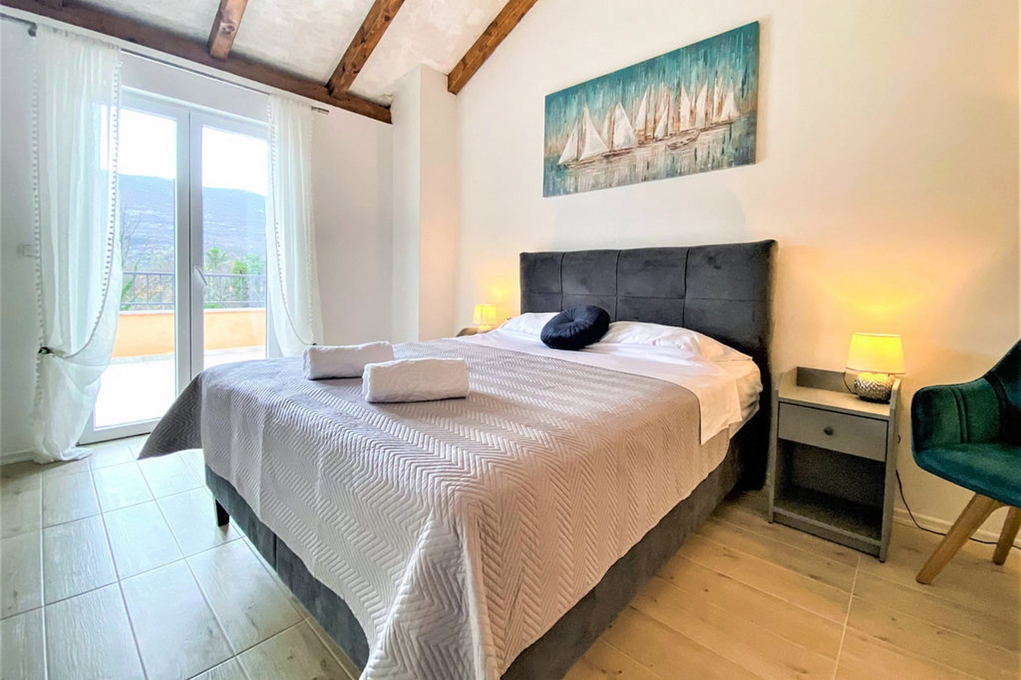 Villa Vinka - Three Bedroom Villa with Swimming Pool