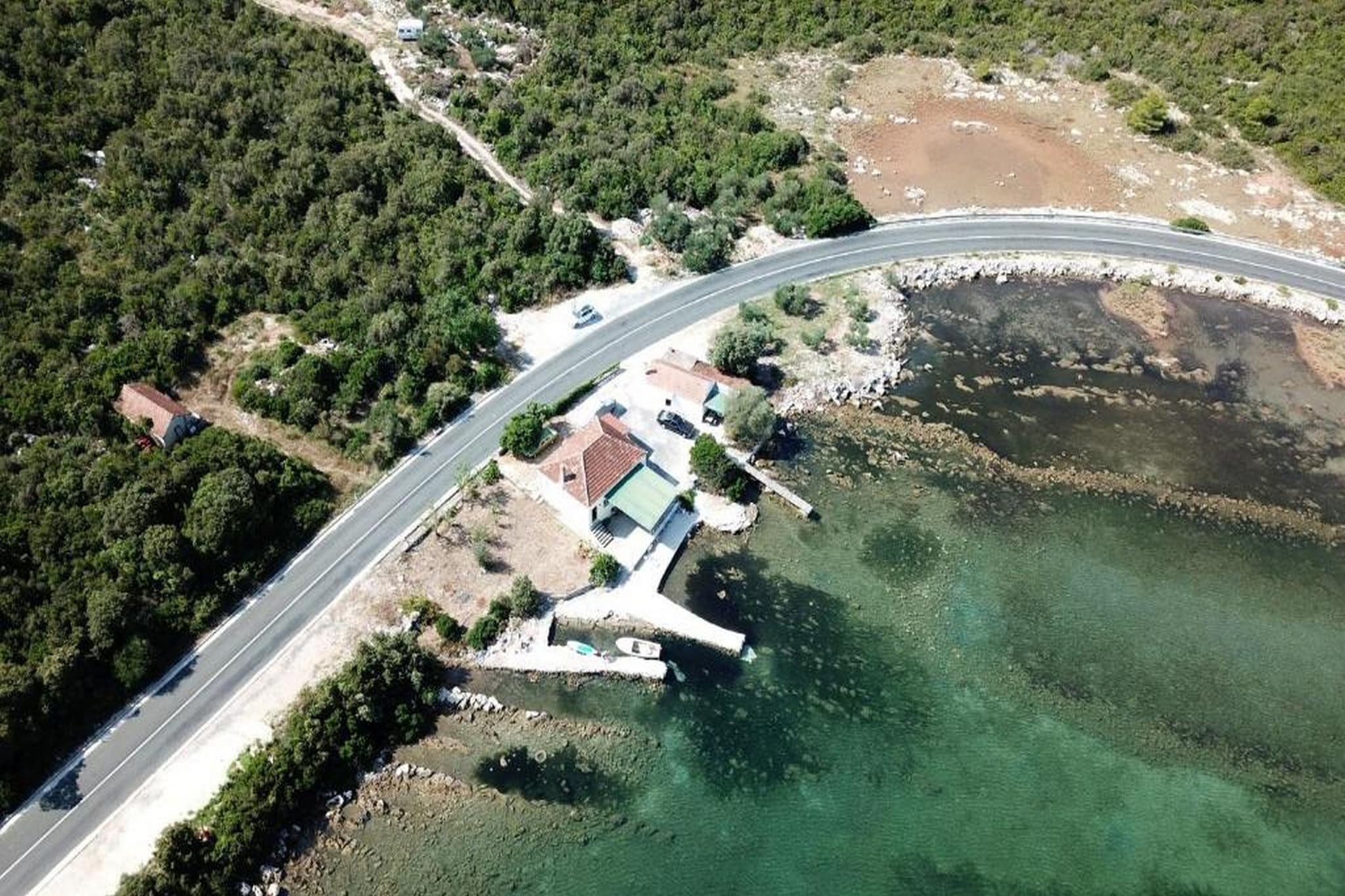 Apartment Pascal - One Bedroom Apartment with Terrace and Sea View-Ambiance