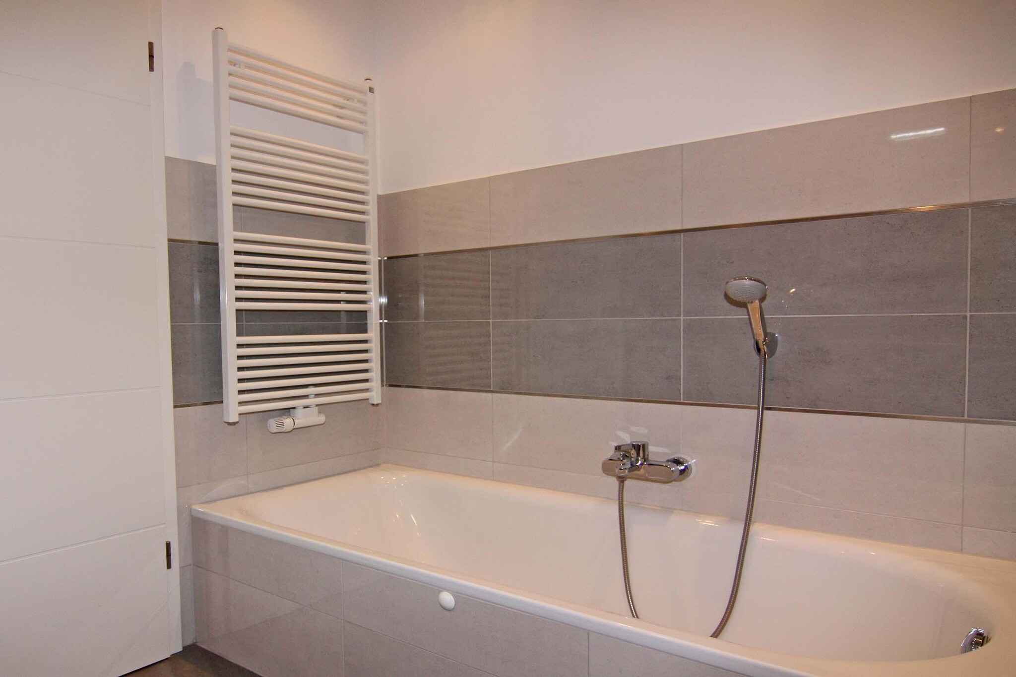 FeWo Sturmeck 67 qm Typ P5 1 OG-Badkamer