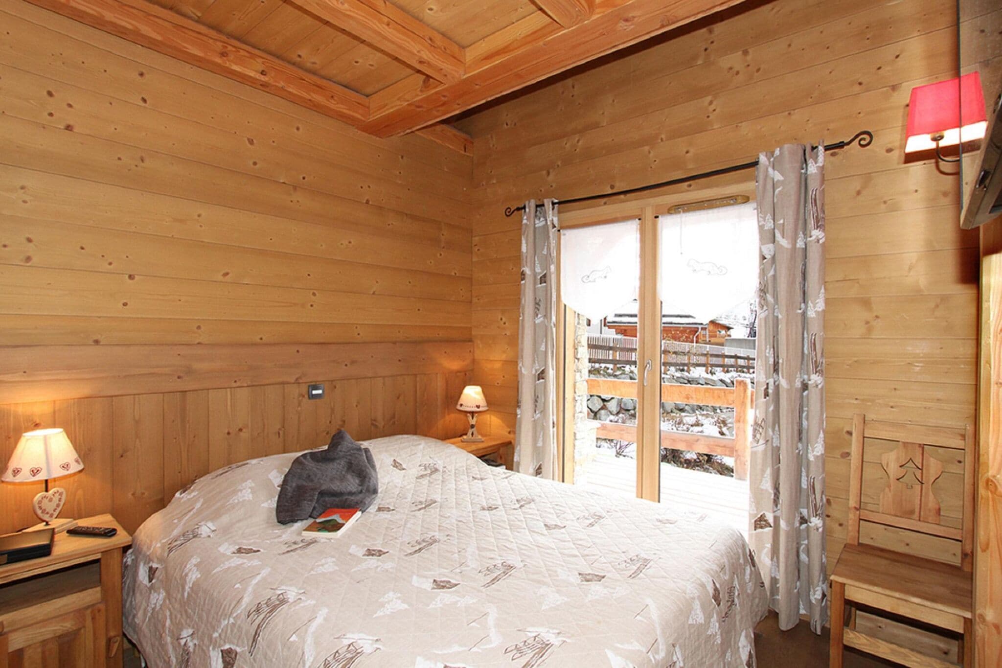 Beau chalet pour 14 personnes avec sauna et piscine privée aux Deux Alpes