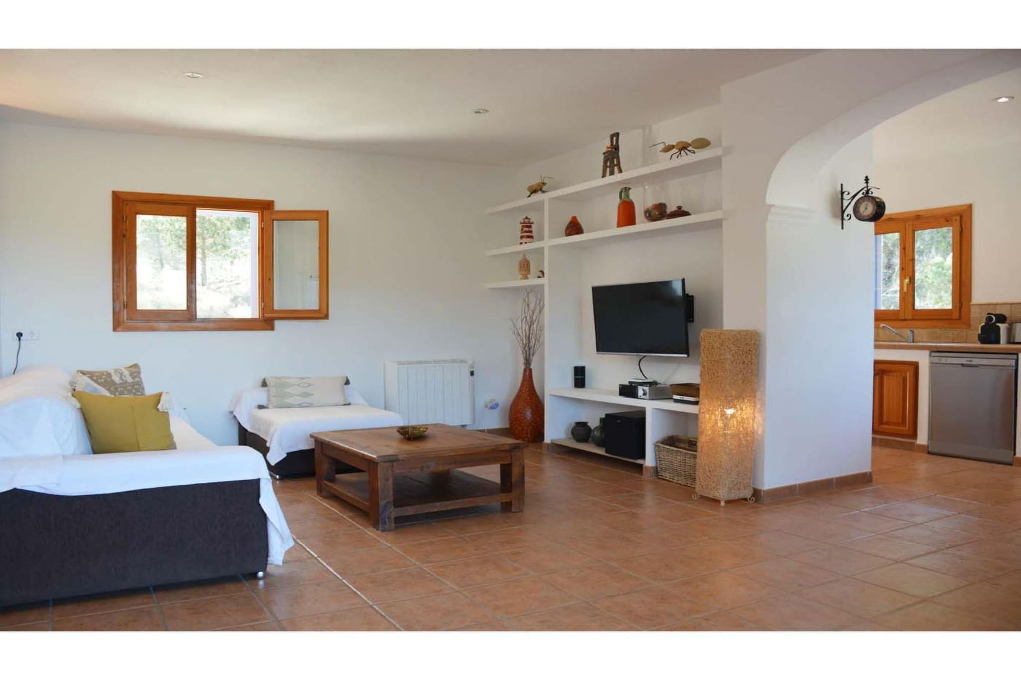 SES SAVINES-Woonkamer