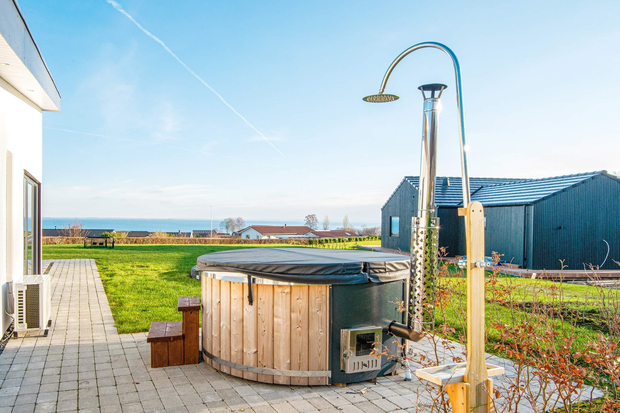 10 person holiday home in Sjølund-By Traum