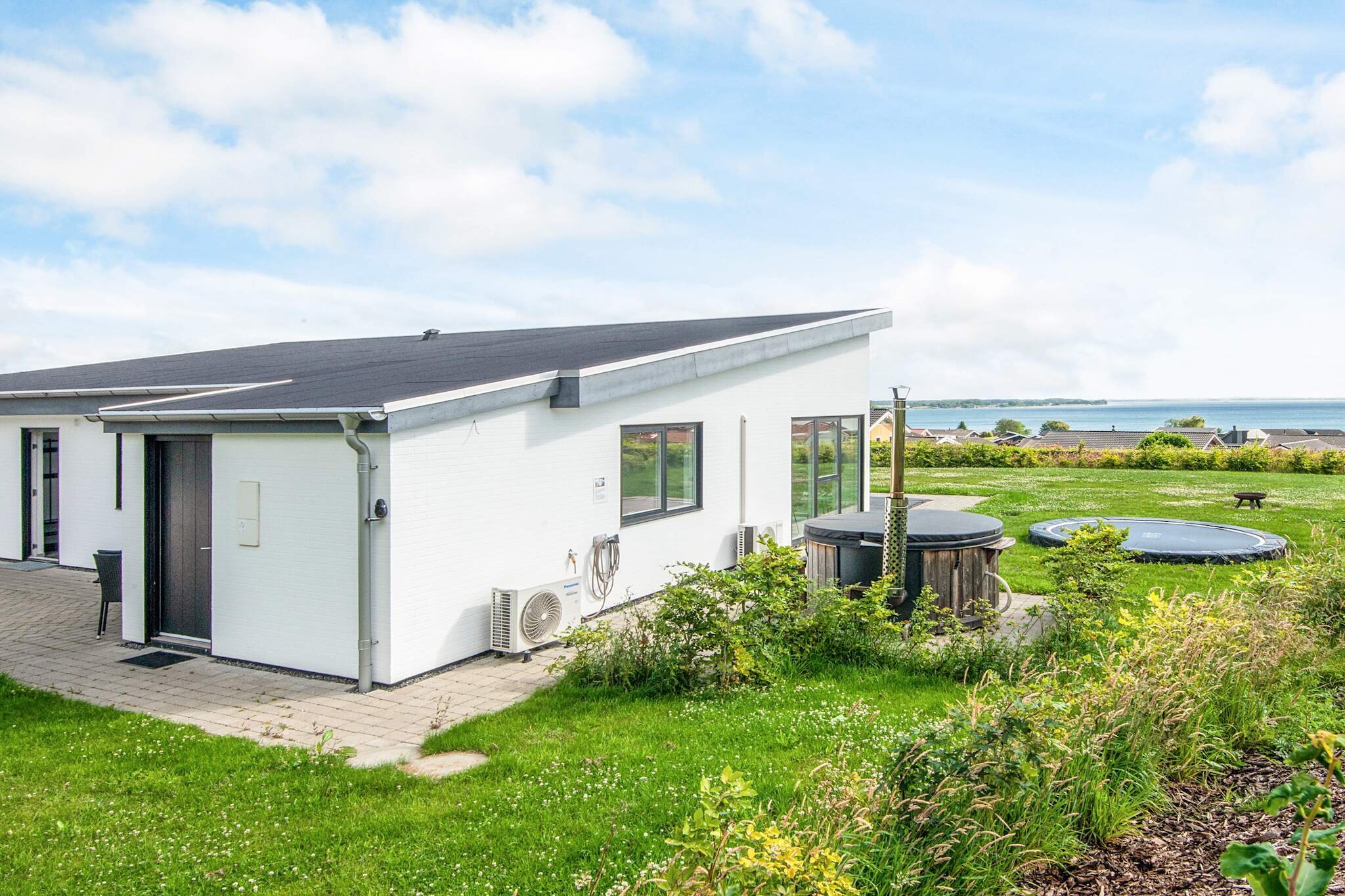 10 persoons vakantie huis in Sjølund-By Traum-Waterzicht