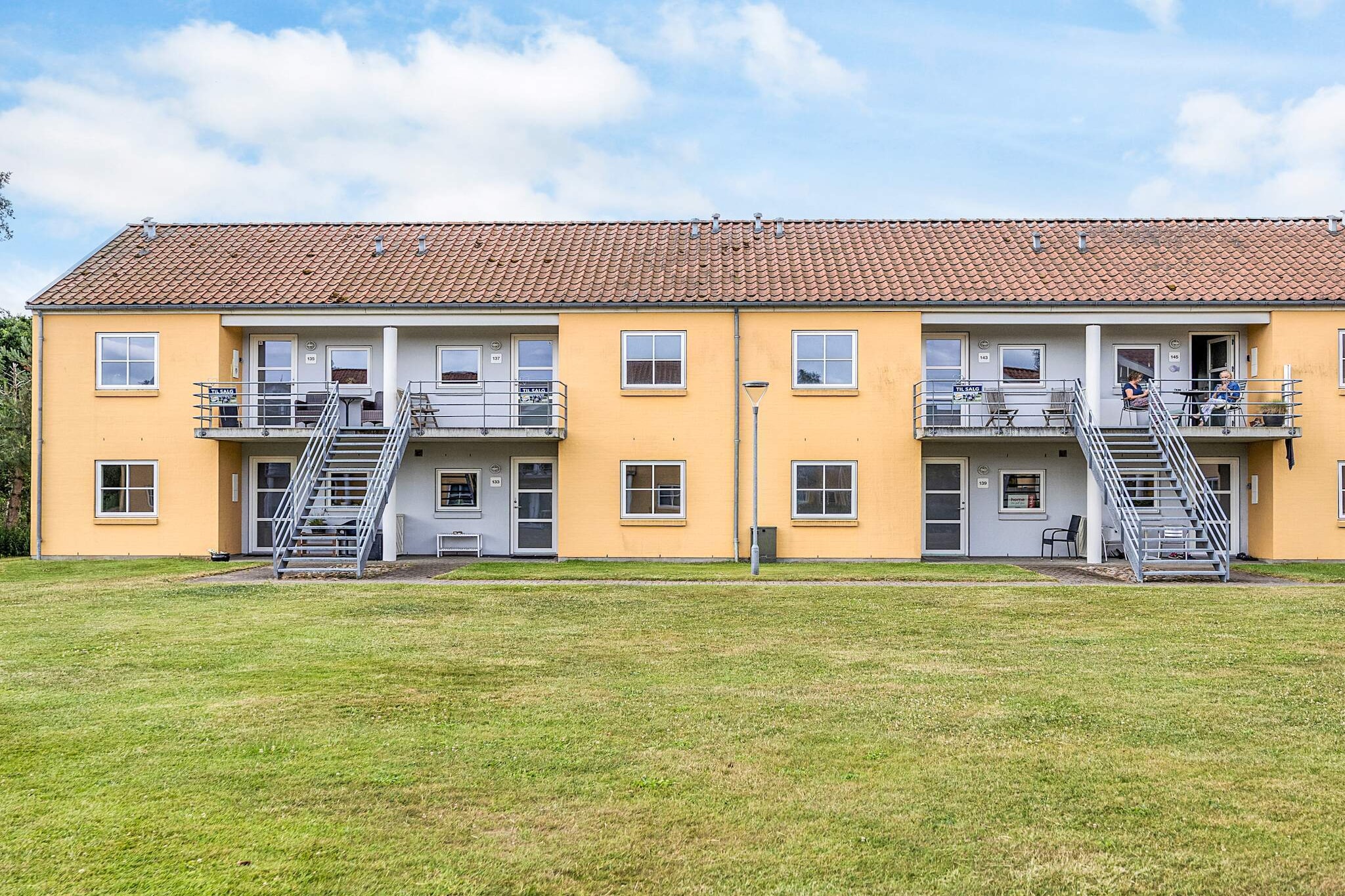 Hals Apartment ligt op 100 meter van het strand. - Buitenlucht