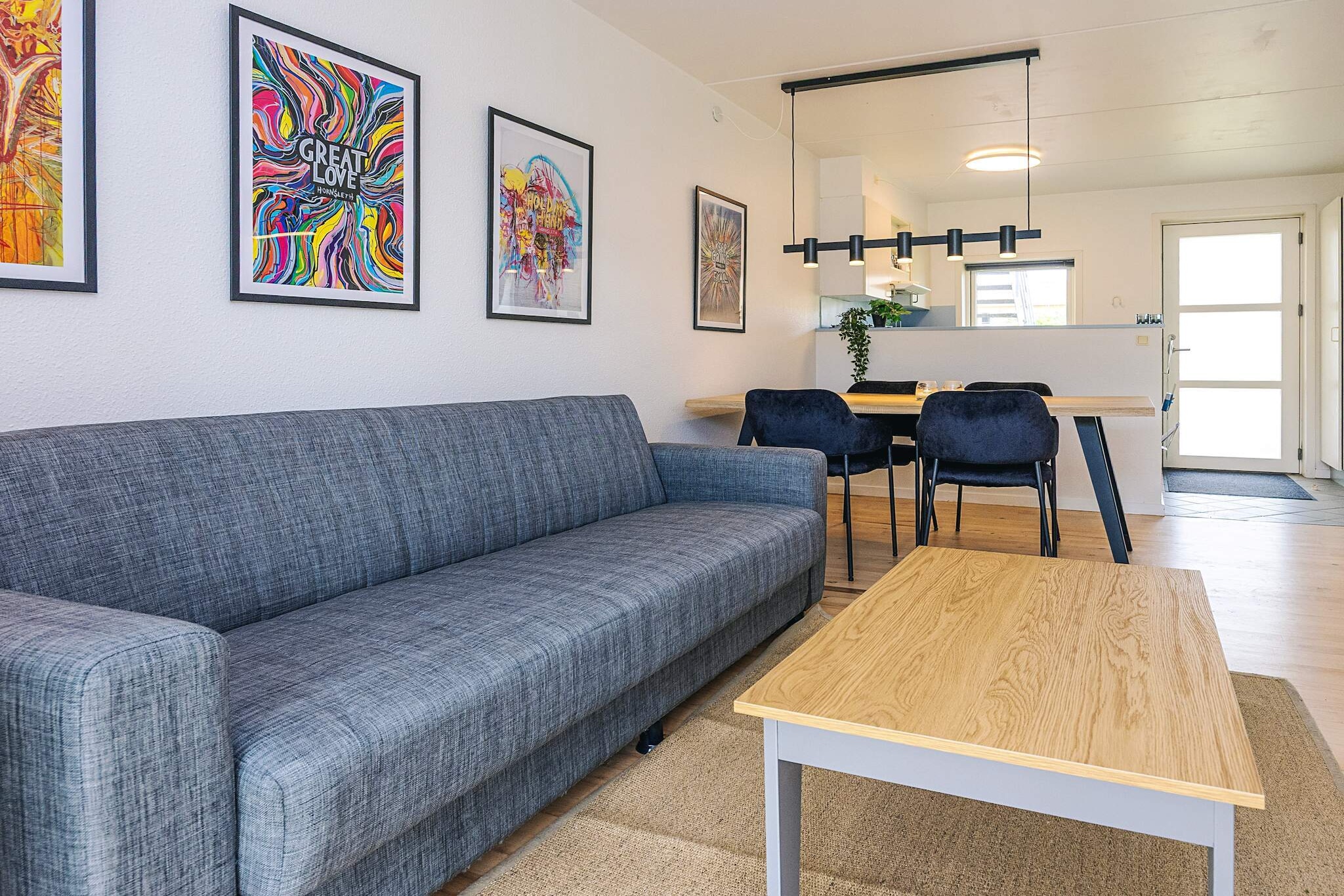 Hals Apartment 100m from Beach