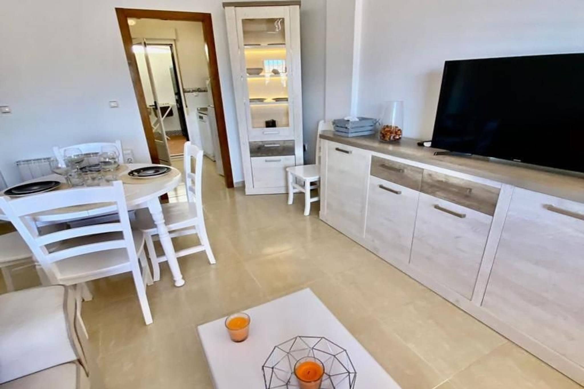 Bungalow - Eetkamer
