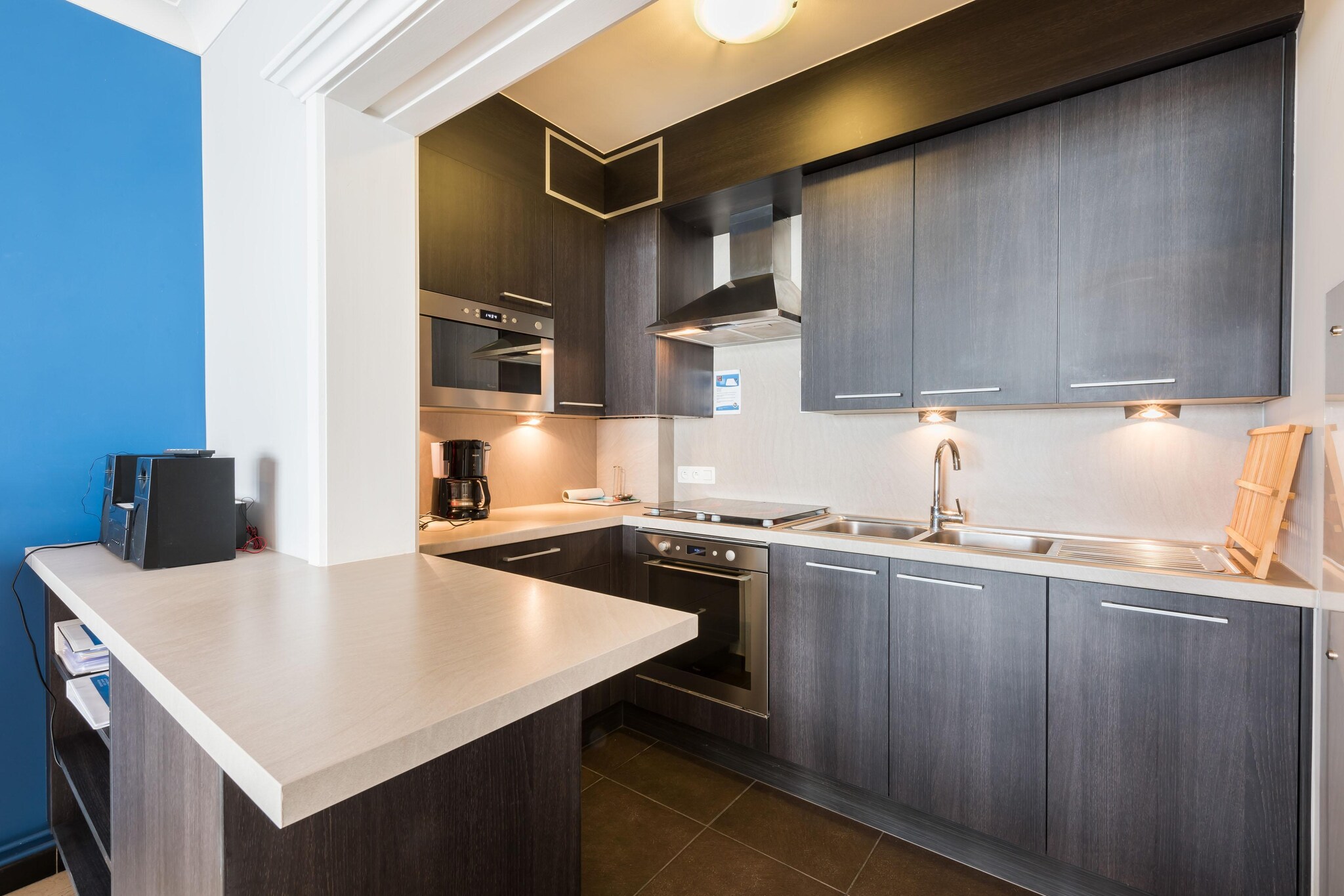 Apartment near the Sea with Modern Comfort