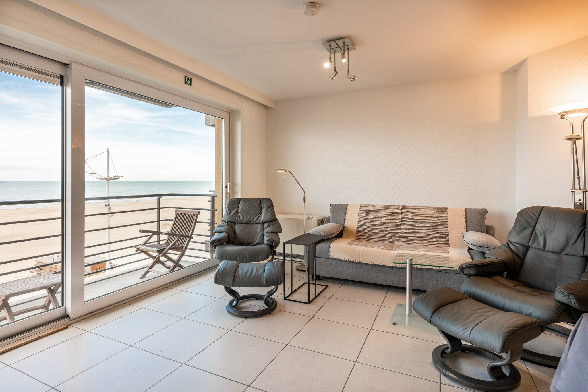 Apartment in Nieuwpoort by the Seafront