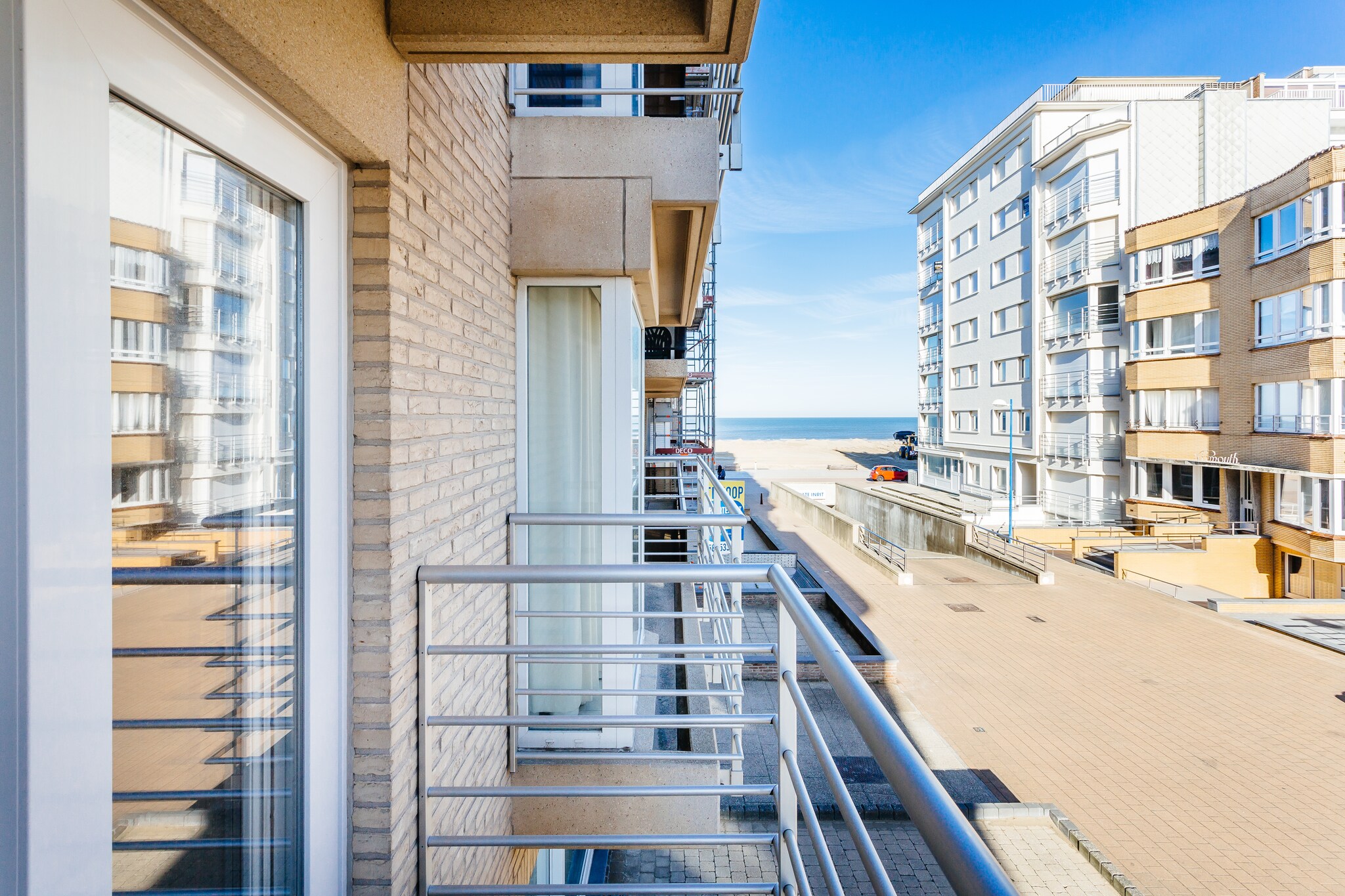 Apartment in Koksijde near Sea Dike