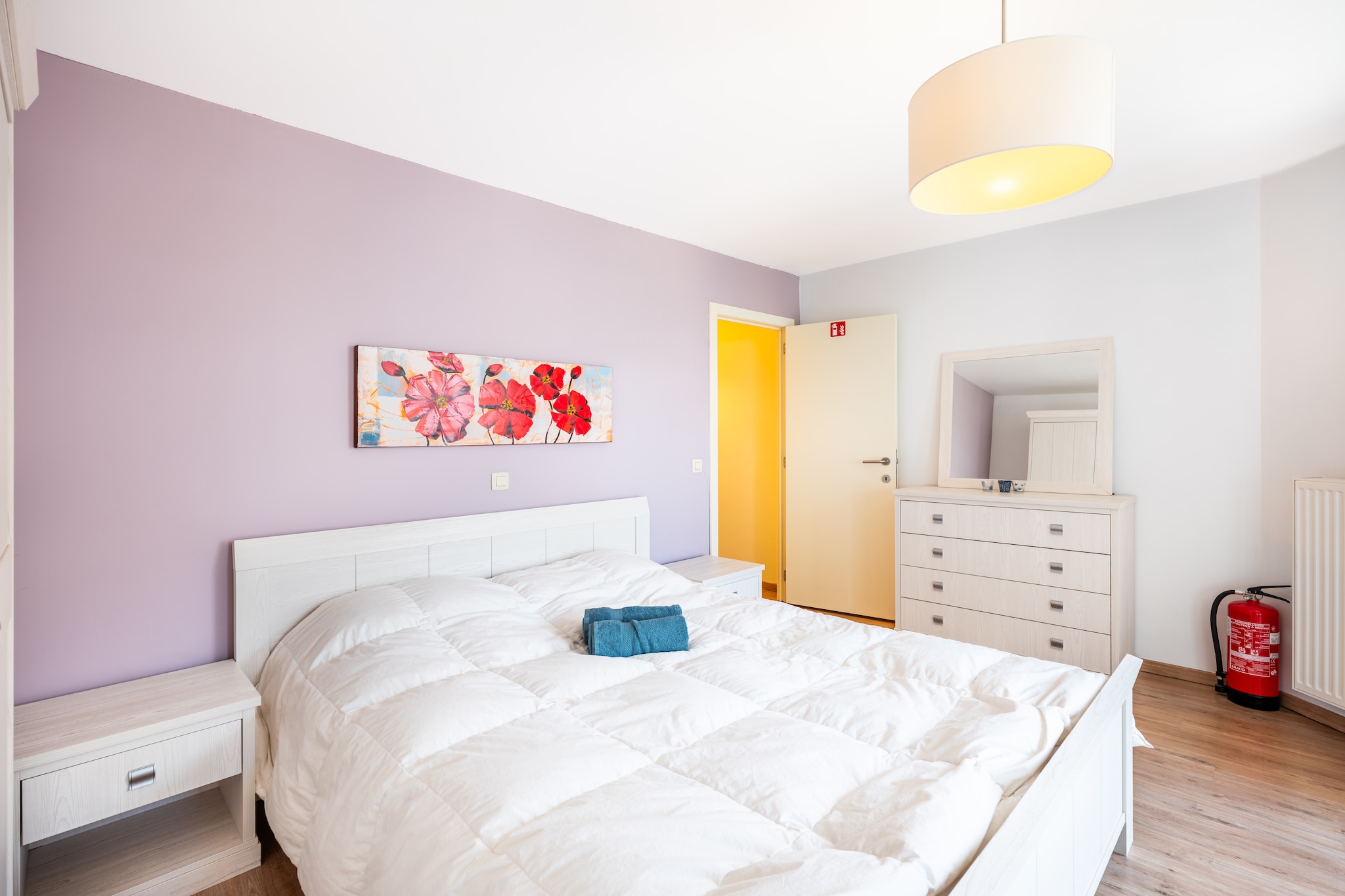 Seahouse 102-Bedroom