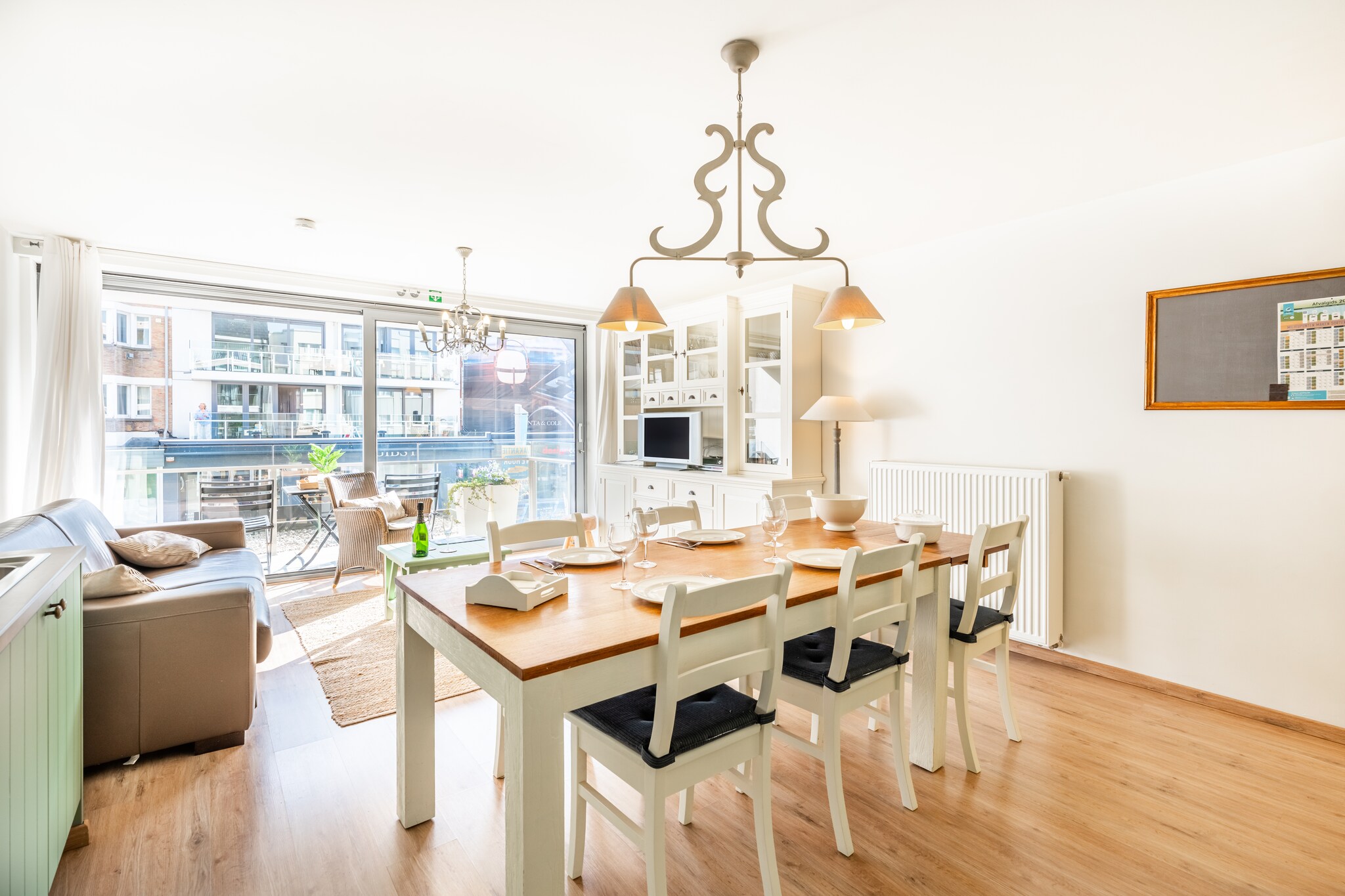 Seahouse 102-Dining room