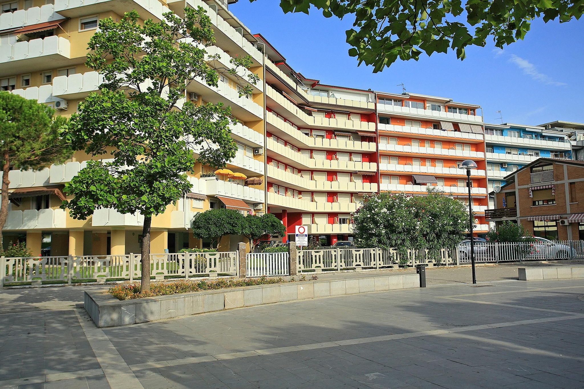 Exterior Summer
