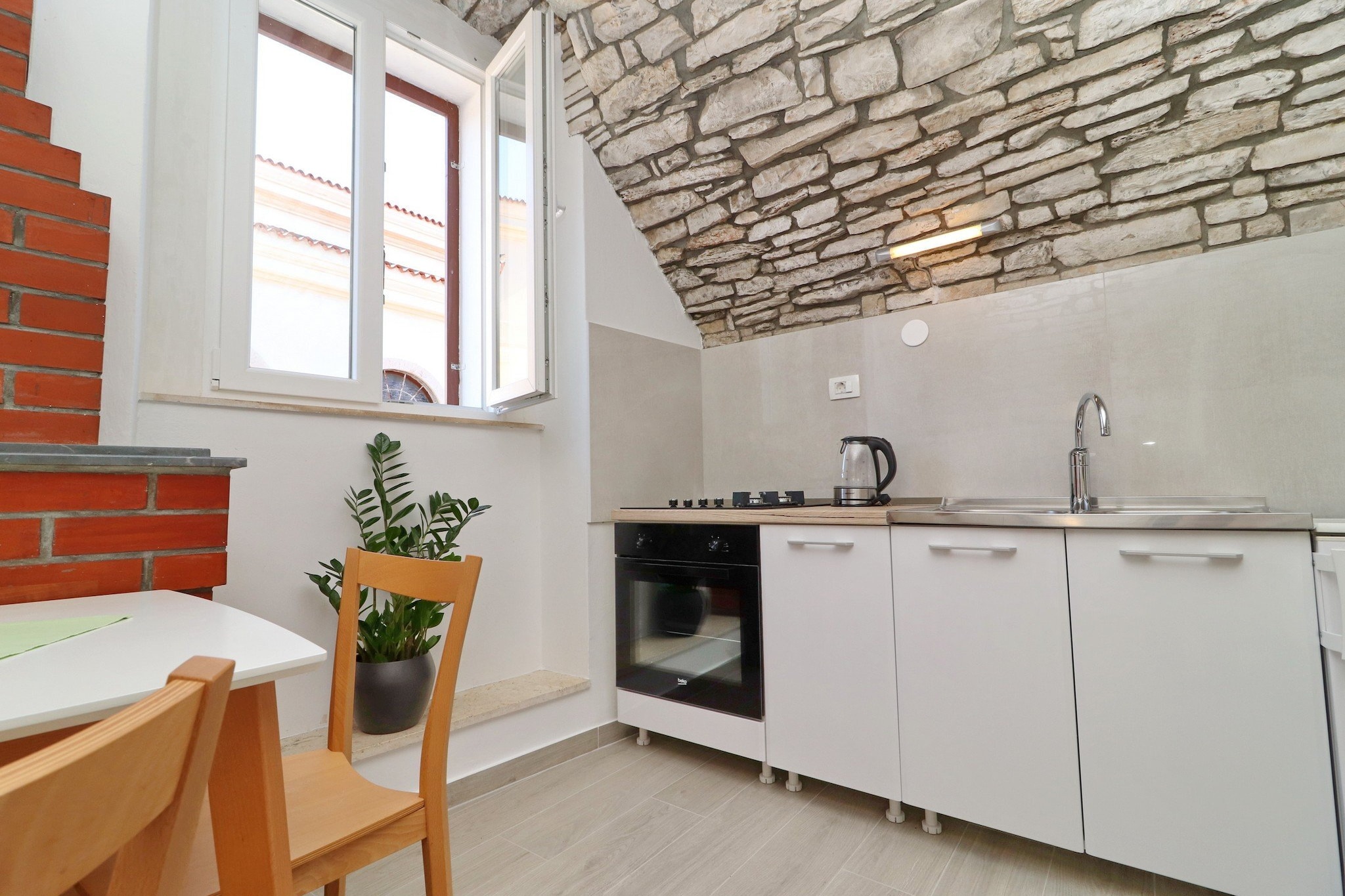 Studio Joković - Studio Apartment with Terrace and City View