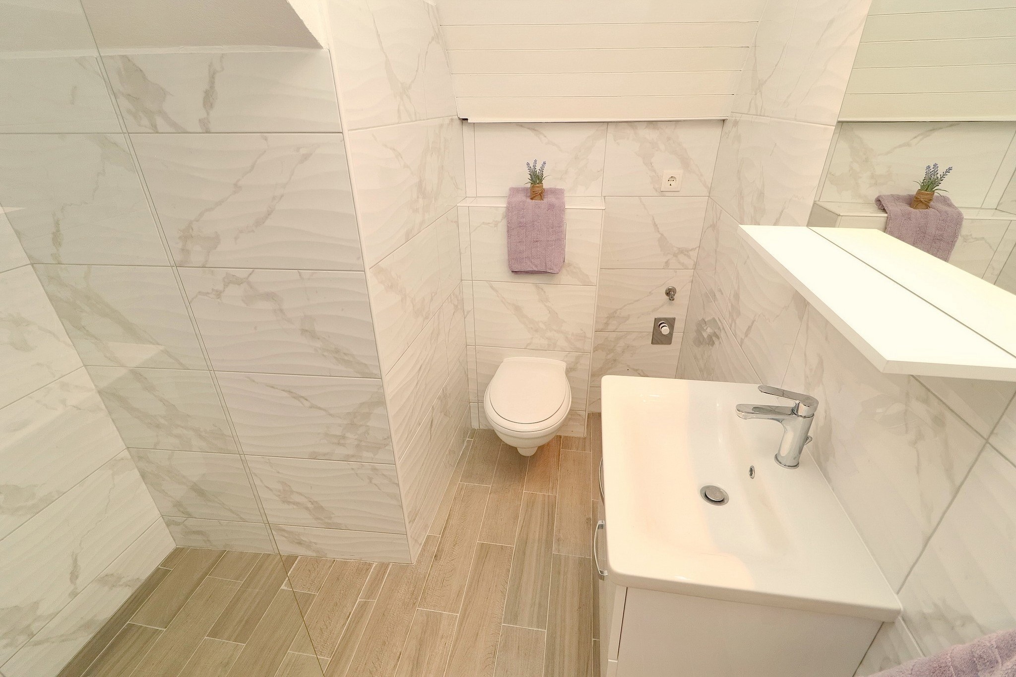 Studio Joković - Studio Apartment with Terrace and City View-Salle de bain