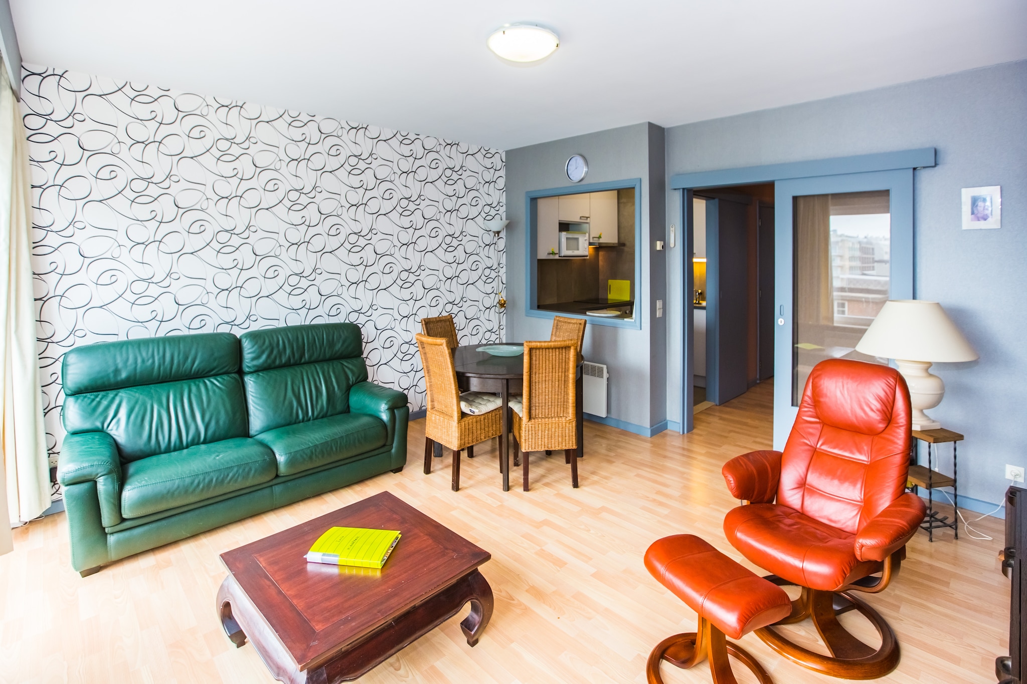 On the 6th floor: (open kitchen(coffee machine, oven, microwave, dishwasher, fridge-freezer, dishes and cutlery, Cooking basics), Living/diningroom(TV(digital), dining table, seating area, radio), bedroom(double bed(twin duvet, 160 x 200 cm)), bedroom(double bed or 2 single beds(duvet, 90 x 200 cm)), bathroom(shower, washbasin), toilet(guest toilet))\n\nbicycle room, Internet access, lift