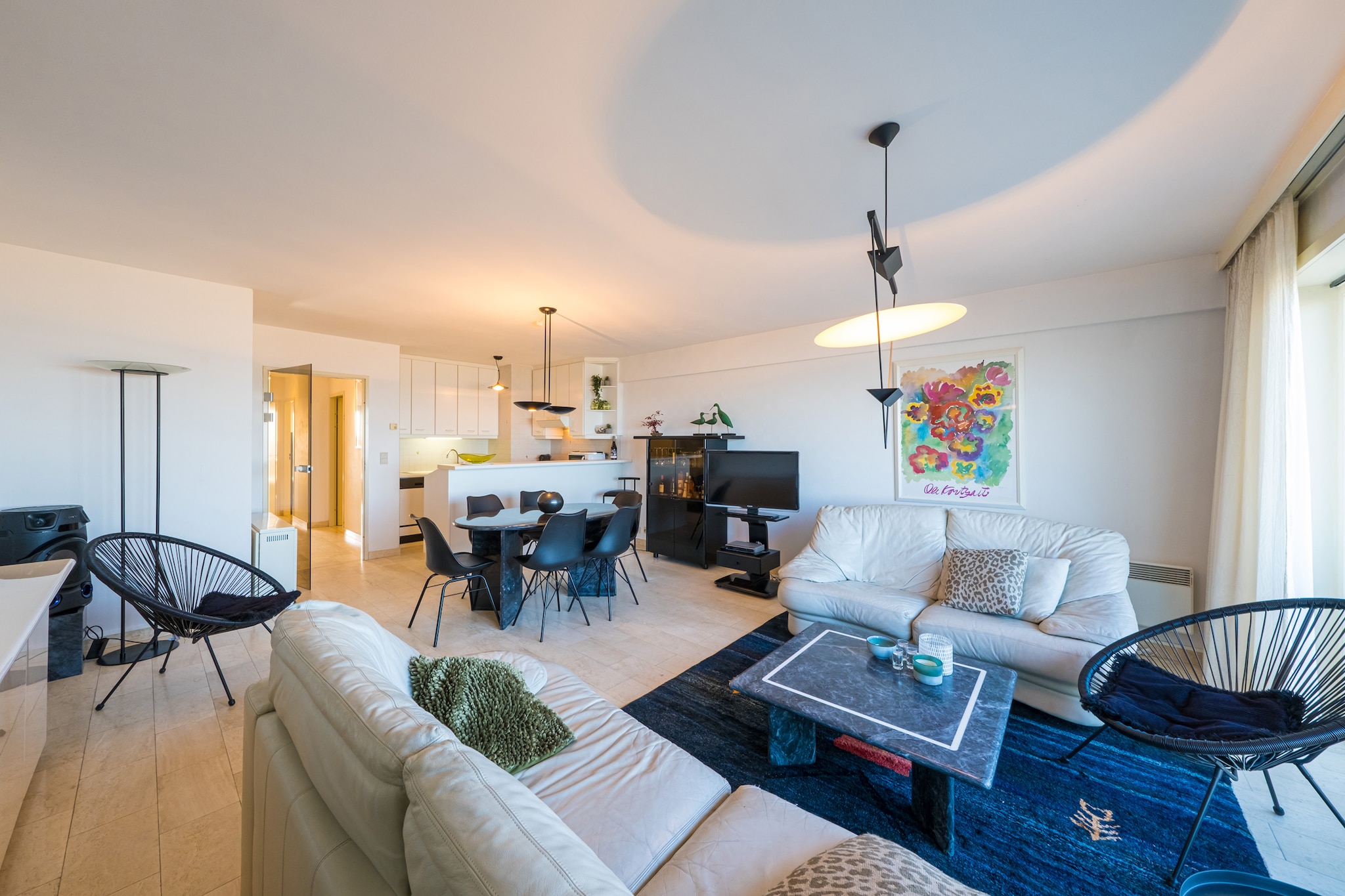 Beautiful apartment on the 4th floor with garage