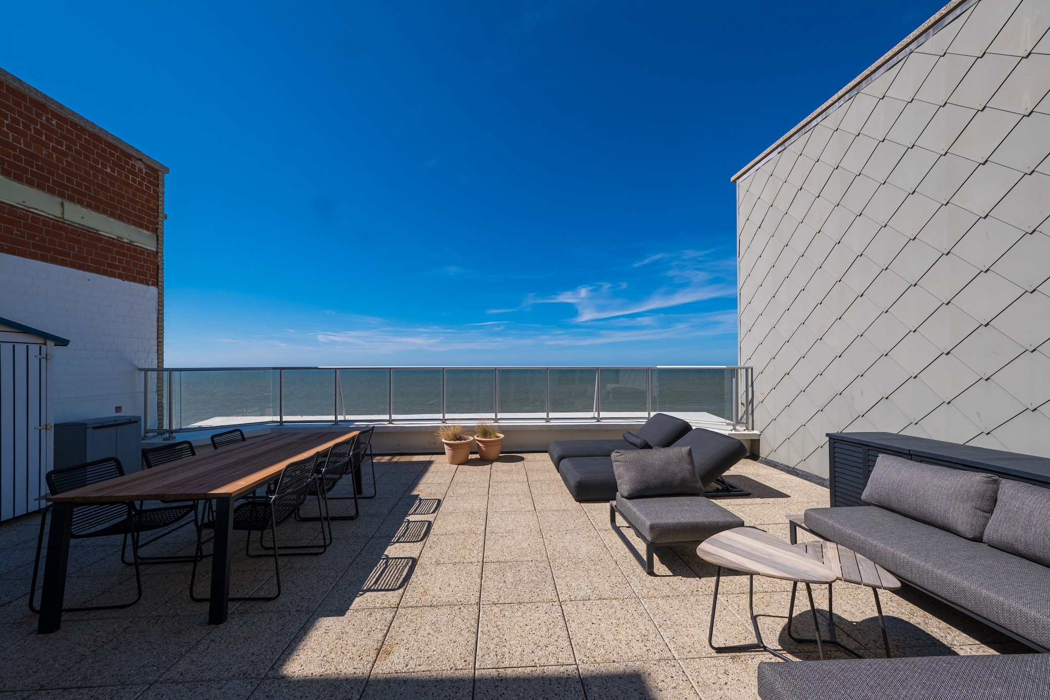 Beautiful penthouse with phenomenal sea view