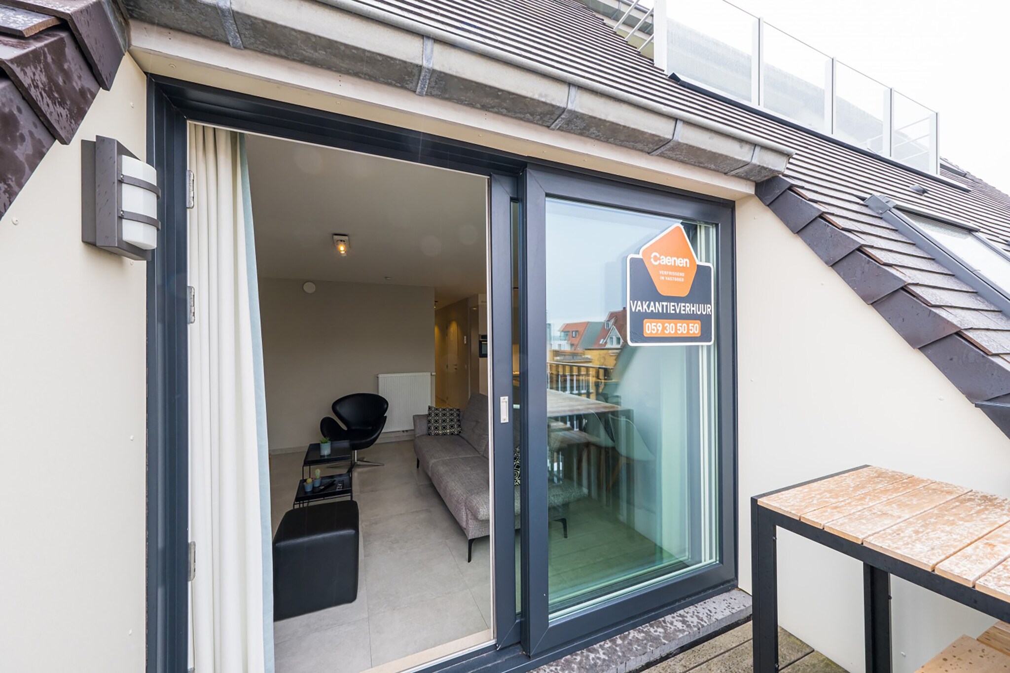 Ground floor: (Living room(TV, dining table, seating area), Kitchen(electric kettle, coffee machine, oven, dishwasher, fridge(+ freezer)), bedroom(double bed), bedroom(single bed, single bed), bathroom(shower), toilet(guest toilet), bicycle room, storage, garage, Internet access, terrace, parking, lift)