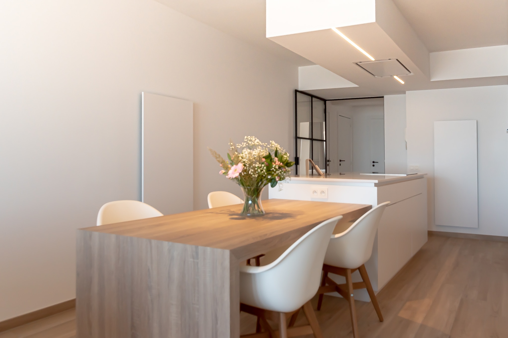 Ground floor: (Living room(TV, dining table, seating area), Kitchen(coffee machine, oven, microwave, dishwasher, fridge, fridge-freezer), bedroom(double bed), bedroom(double bed), bathroom(shower), toilet(guest toilet), Internet access, terrace, parking, lift)