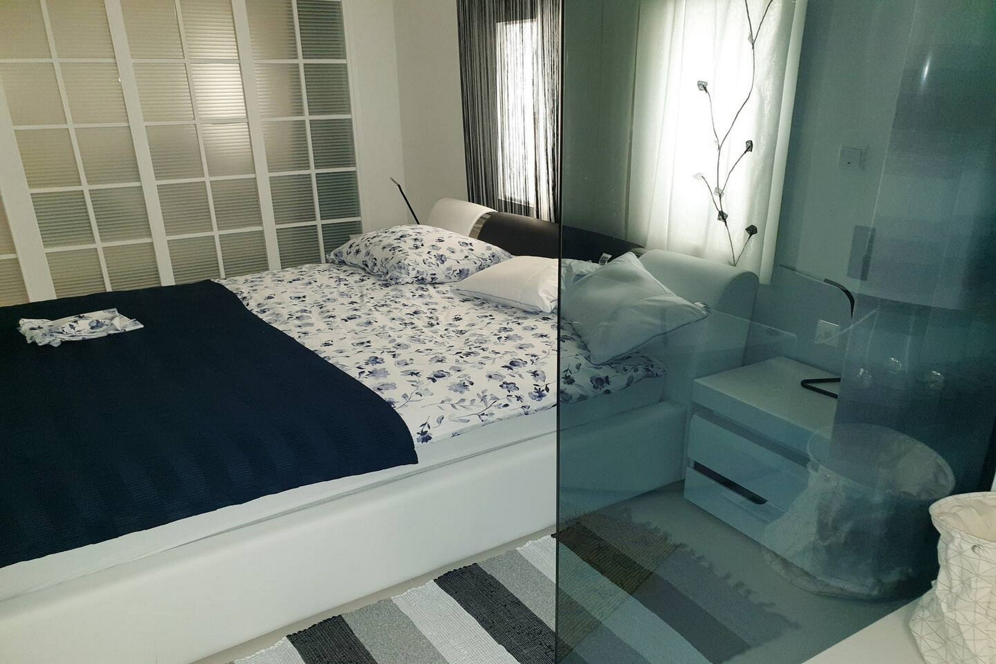 Apartment Vinko, Center - Two Bedroom Apartment with Shared Terrace - Schlafzimmer