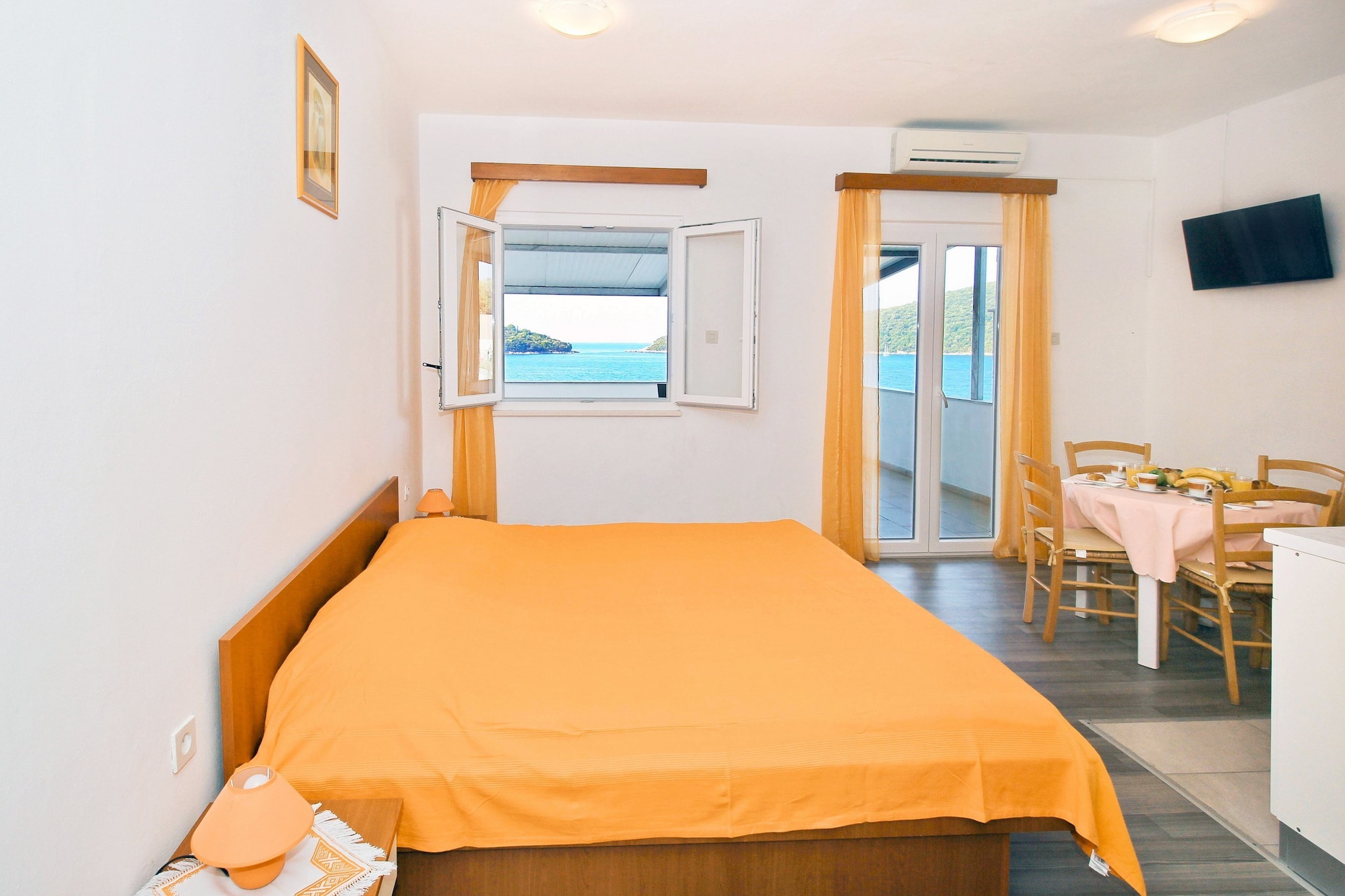 Apartments Ane - Two Bedroom Apartment with Balcony and Sea View