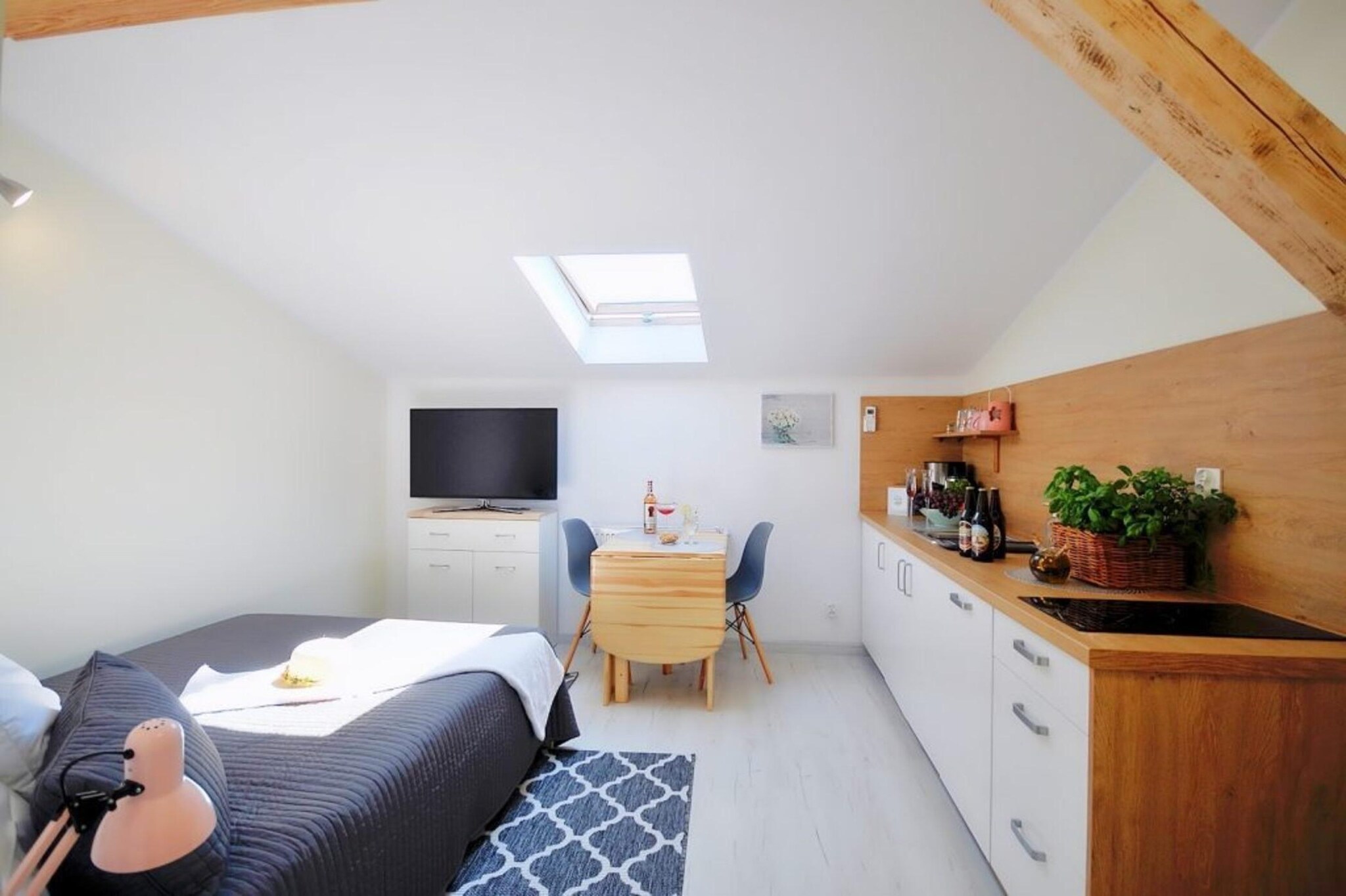 Bed Room