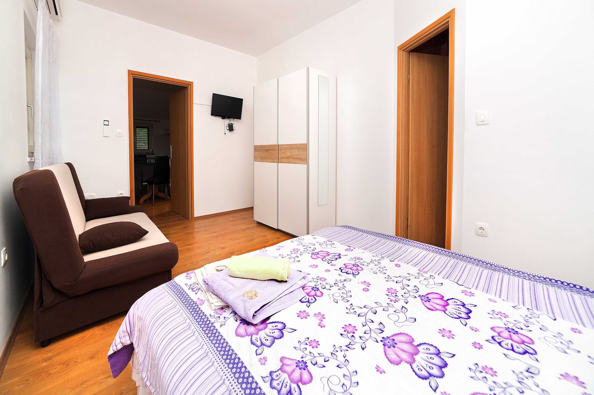 Apartments Barbara with  Swimming Pool - Three Bedroom Apartment with Swimming Pool