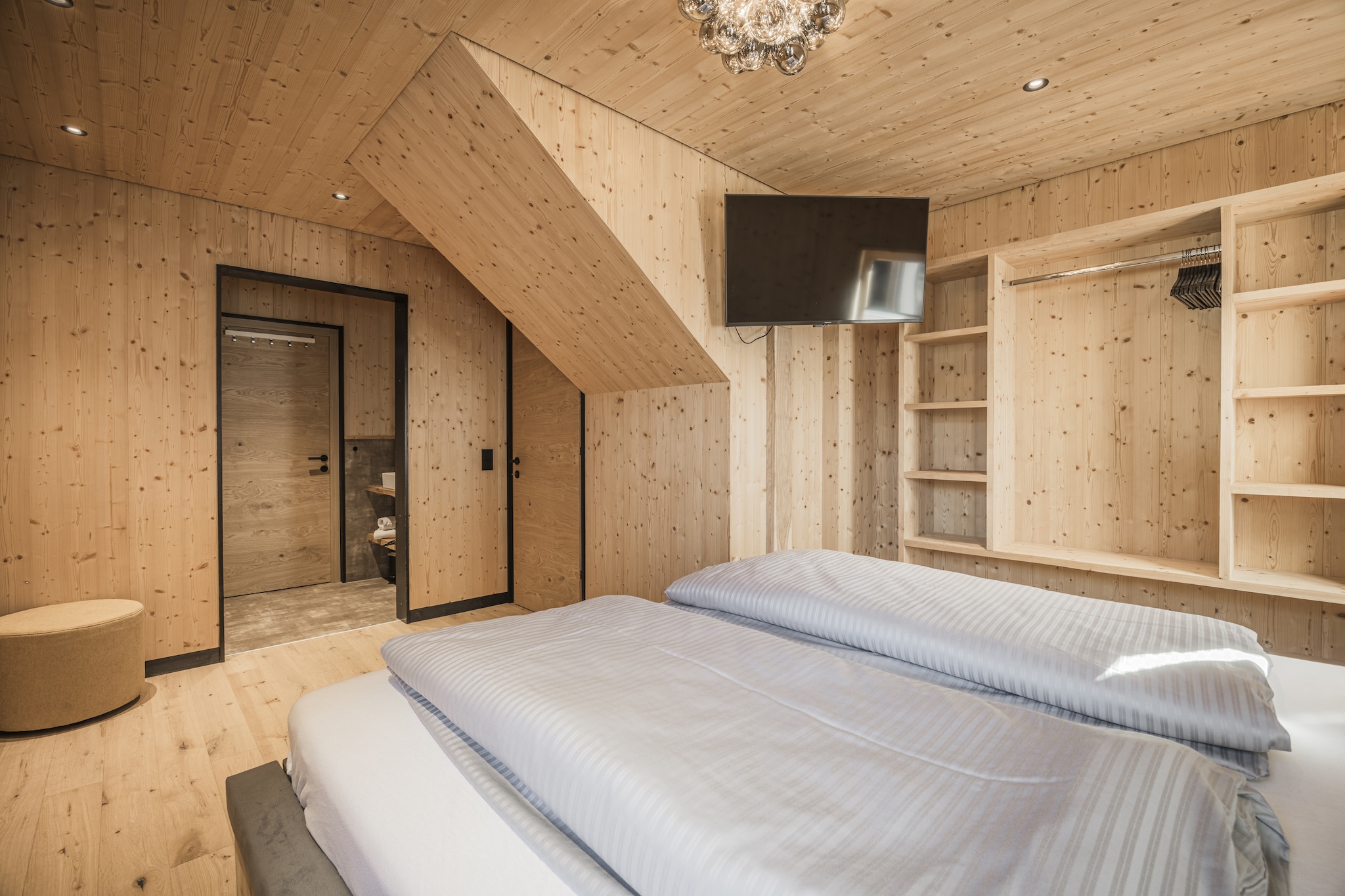 DEIN BICHLBACH Chalet klein-Schlafzimmer