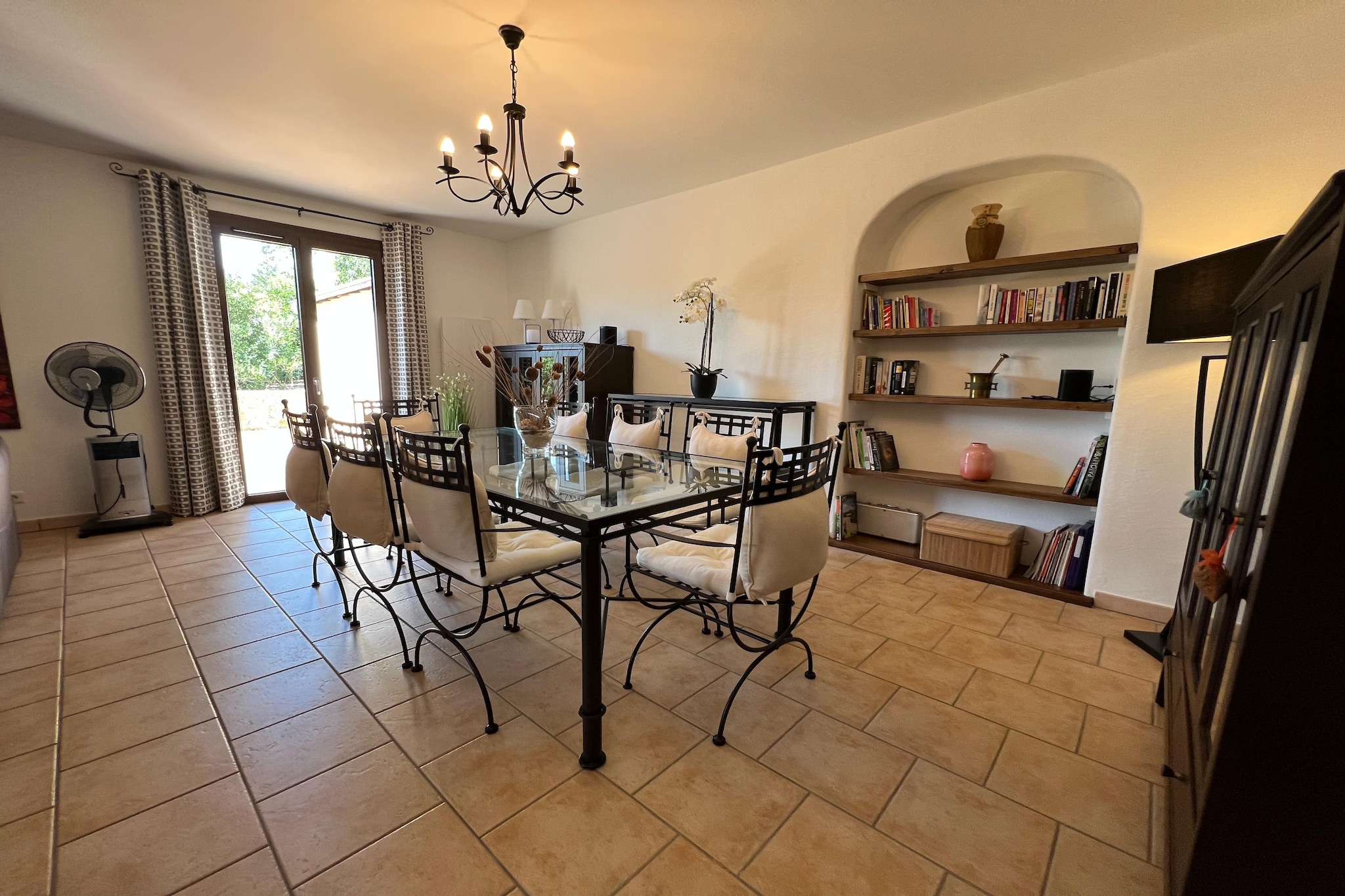 Beautiful villa near Village des Vans