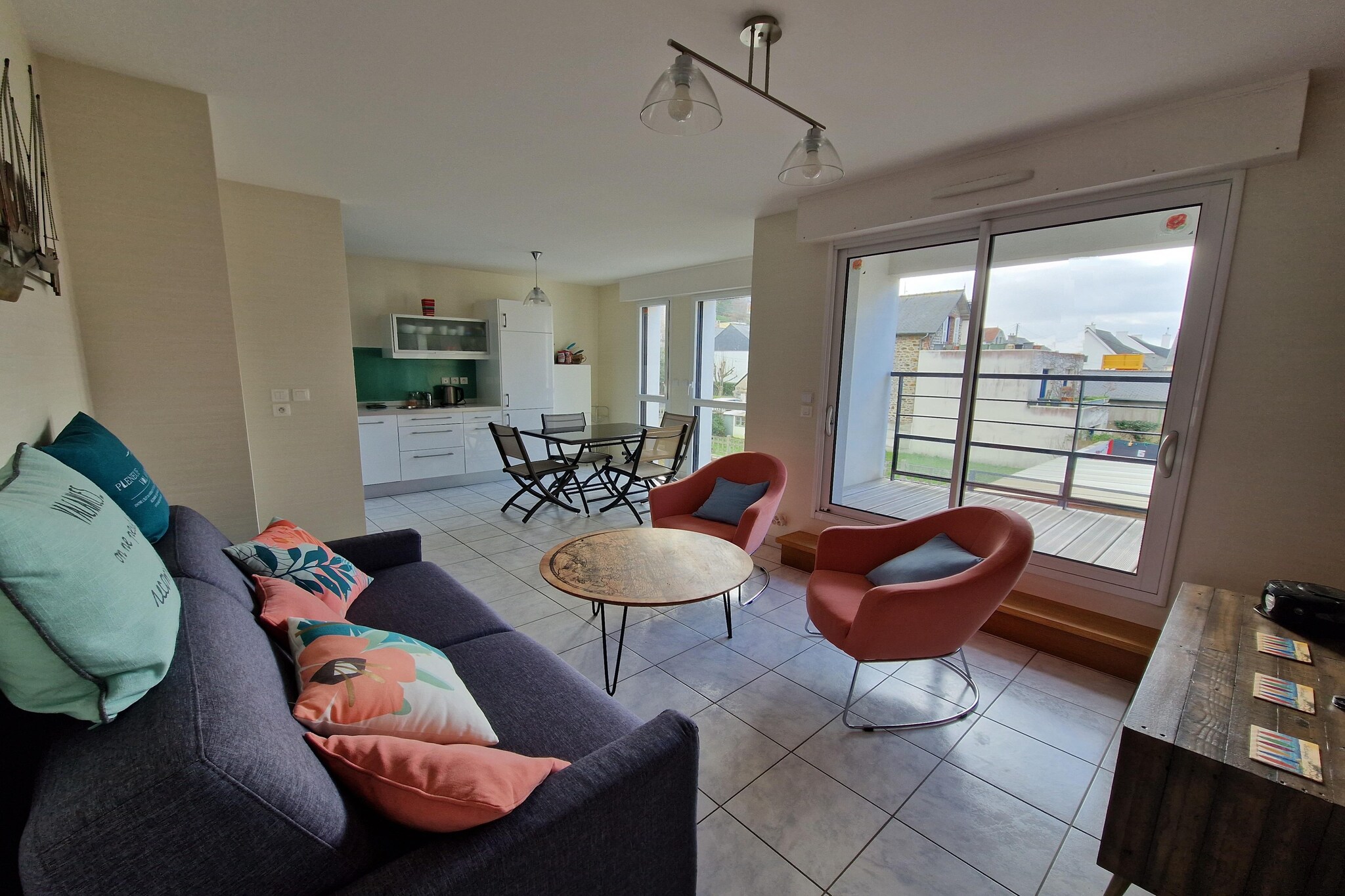Apartment in Brittany near Sandy Beach