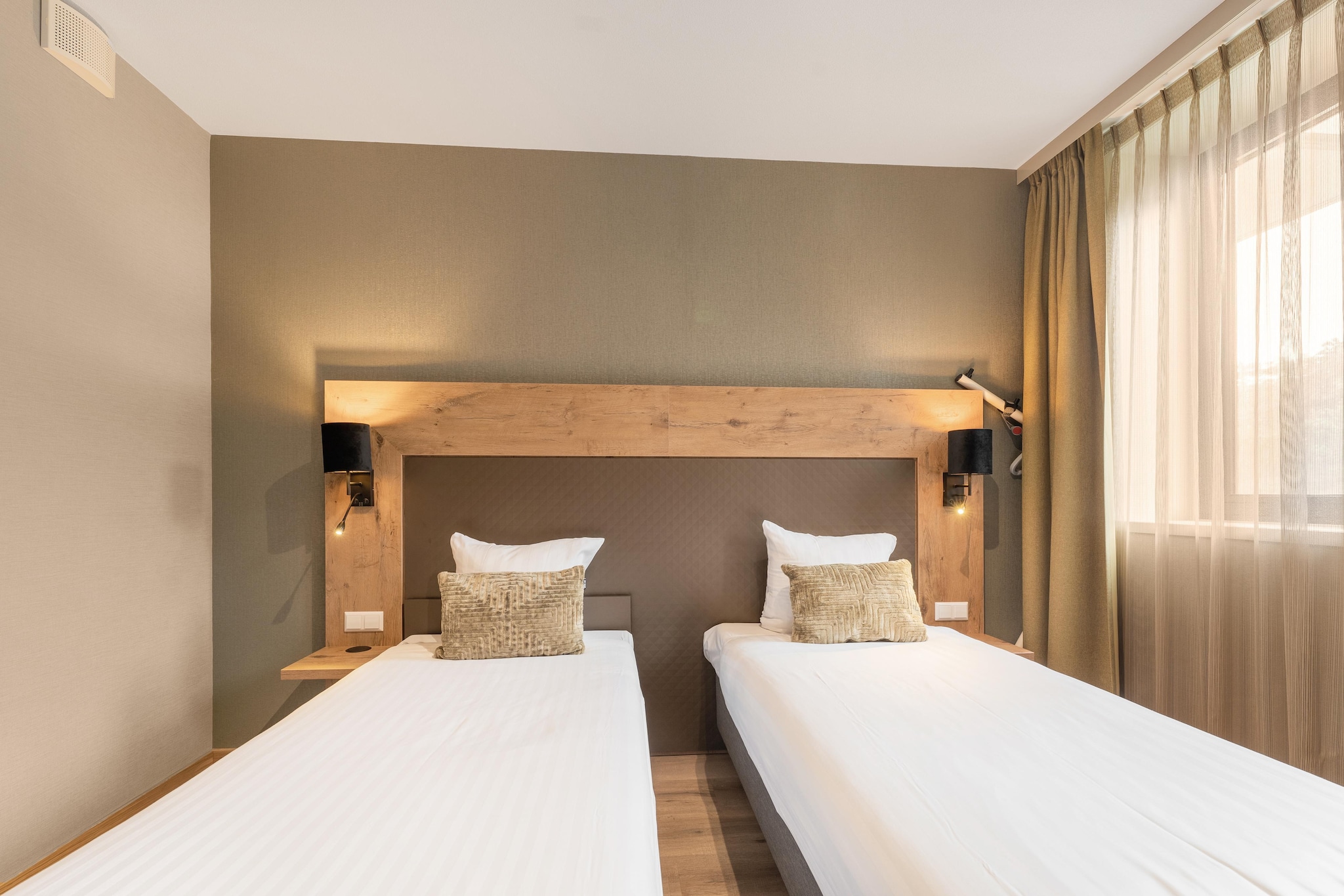 Bed Room