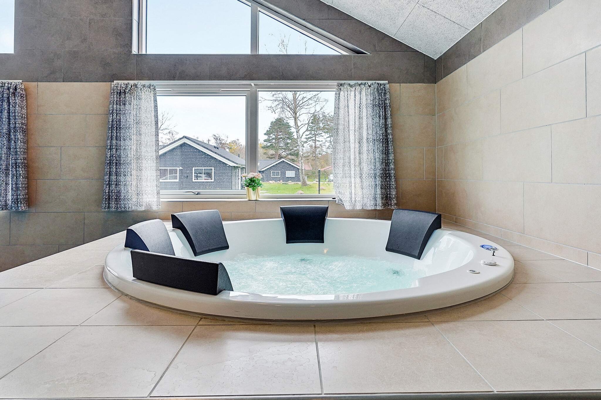 Luxe strandretraite in Væggerløse - Spa